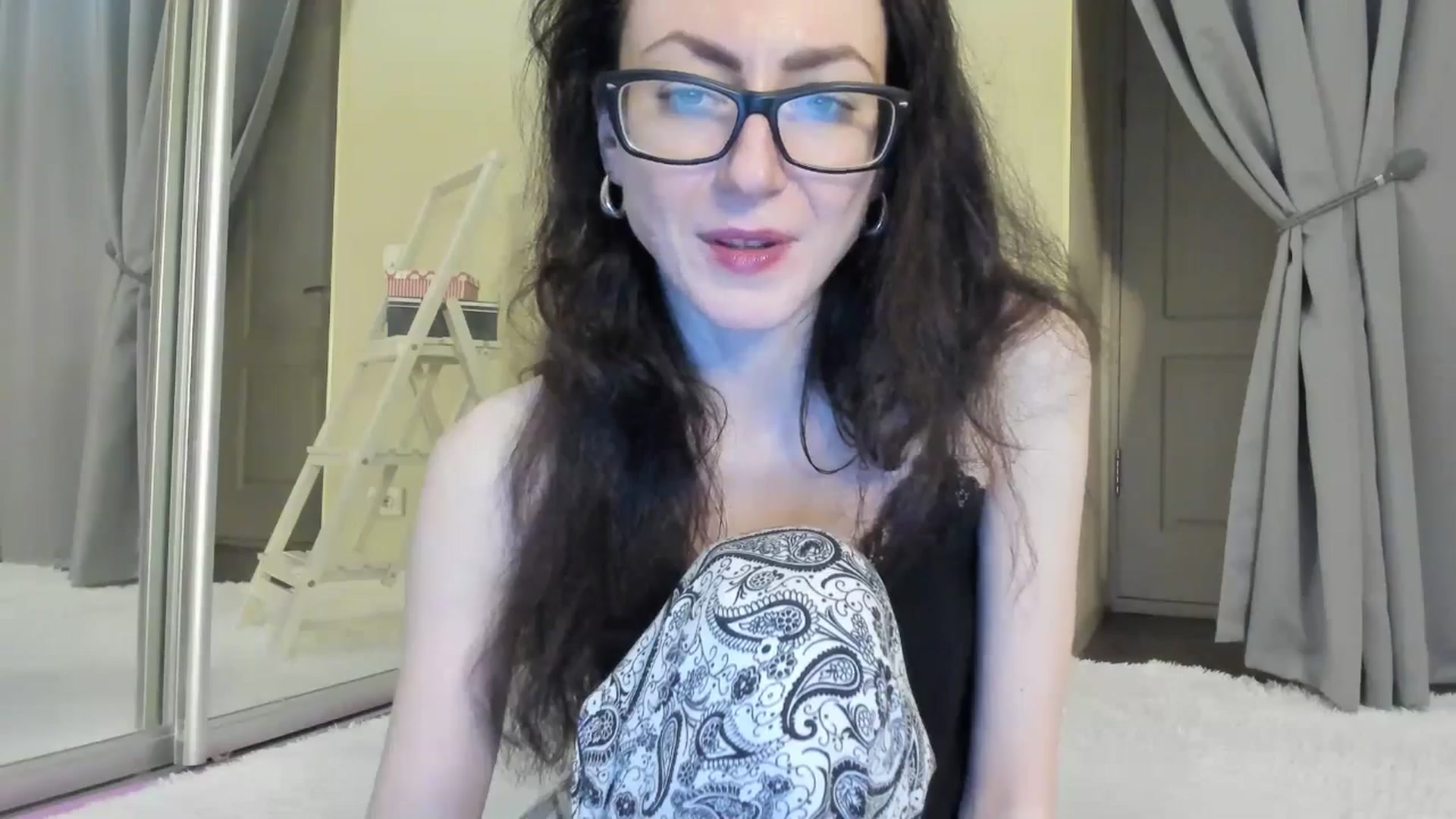 Gallery image thumbnail from Baby_Jewel's myfreecams stream on, 10/28/2025, 14:03 image 18 of 20