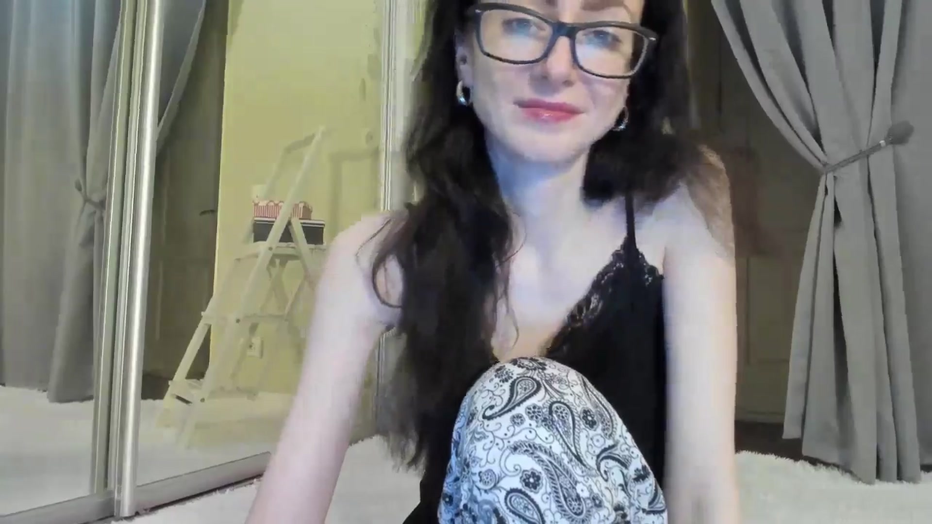 Gallery image thumbnail from Baby_Jewel's myfreecams stream on, 10/28/2025, 14:03 image 13 of 20