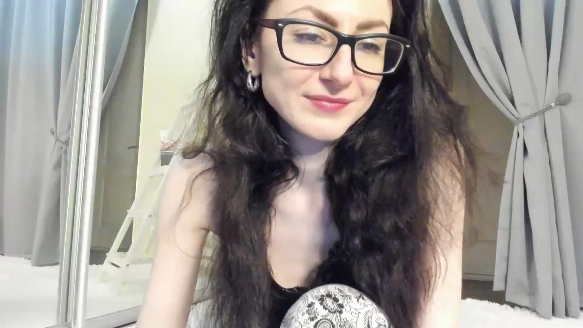 Gallery image thumbnail from Baby_Jewel's myfreecams stream on, 10/28/2025, 14:03 image 8 of 20
