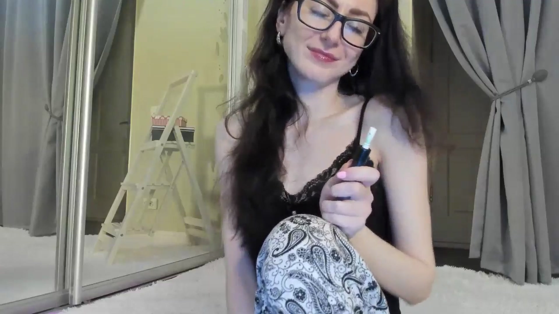 Gallery image thumbnail from Baby_Jewel's myfreecams stream on, 10/28/2025, 14:03 image 11 of 20