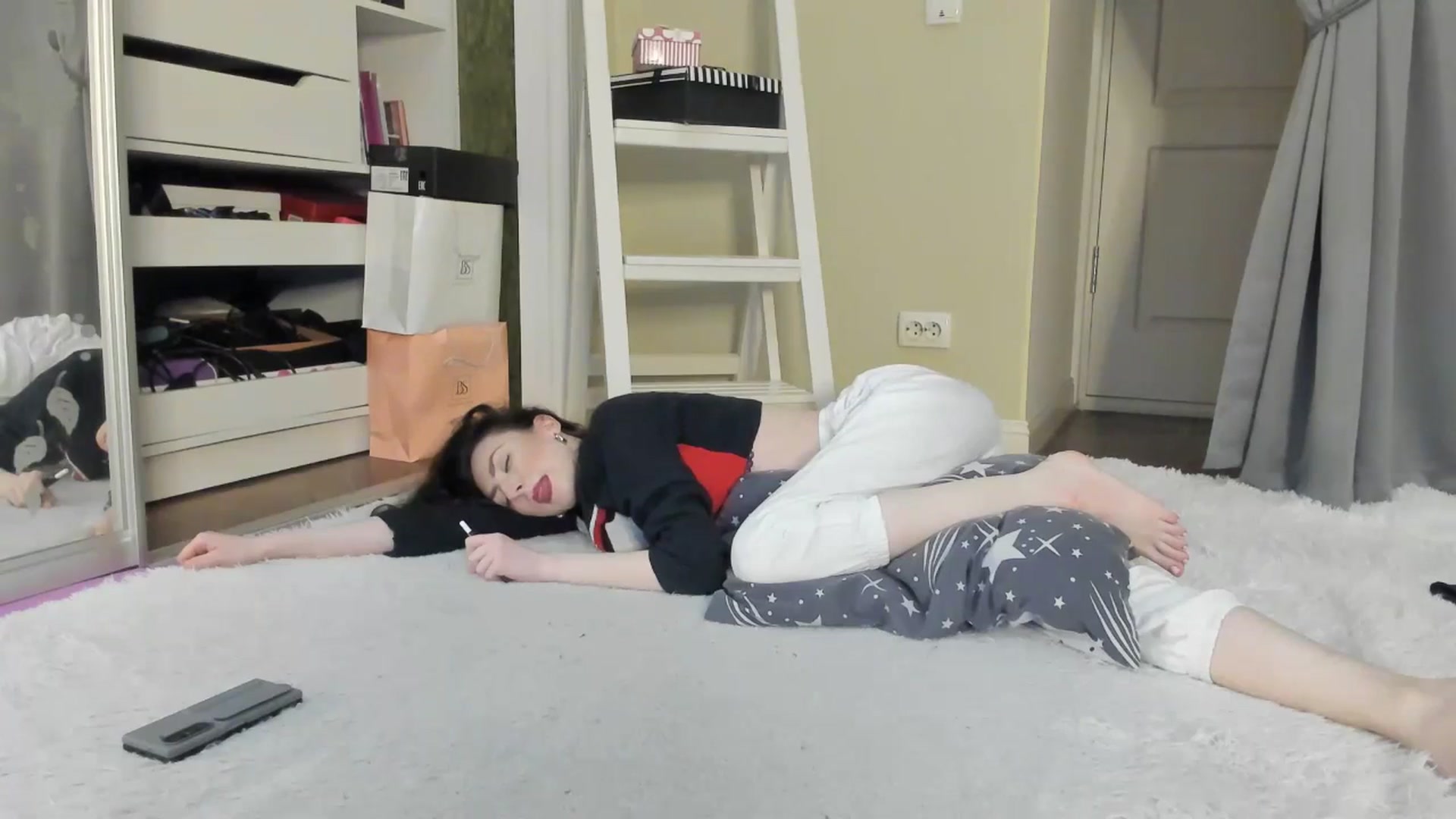 Gallery image thumbnail from Baby_Jewel's myfreecams stream on, 11/02/2025, 13:43 image 17 of 20