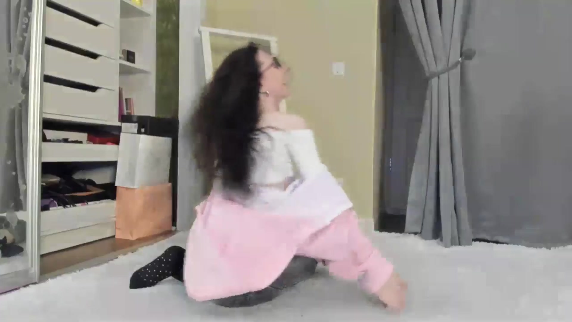Gallery image thumbnail from Baby_Jewel's myfreecams stream on, 11/05/2025, 12:34 image 19 of 20