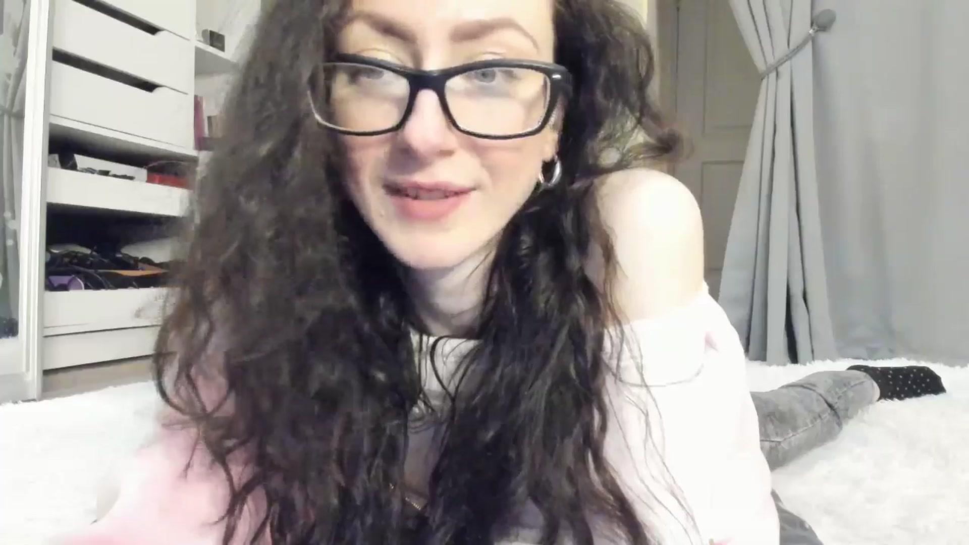 Gallery image thumbnail from Baby_Jewel's myfreecams stream on, 11/05/2025, 17:05 image 6 of 20