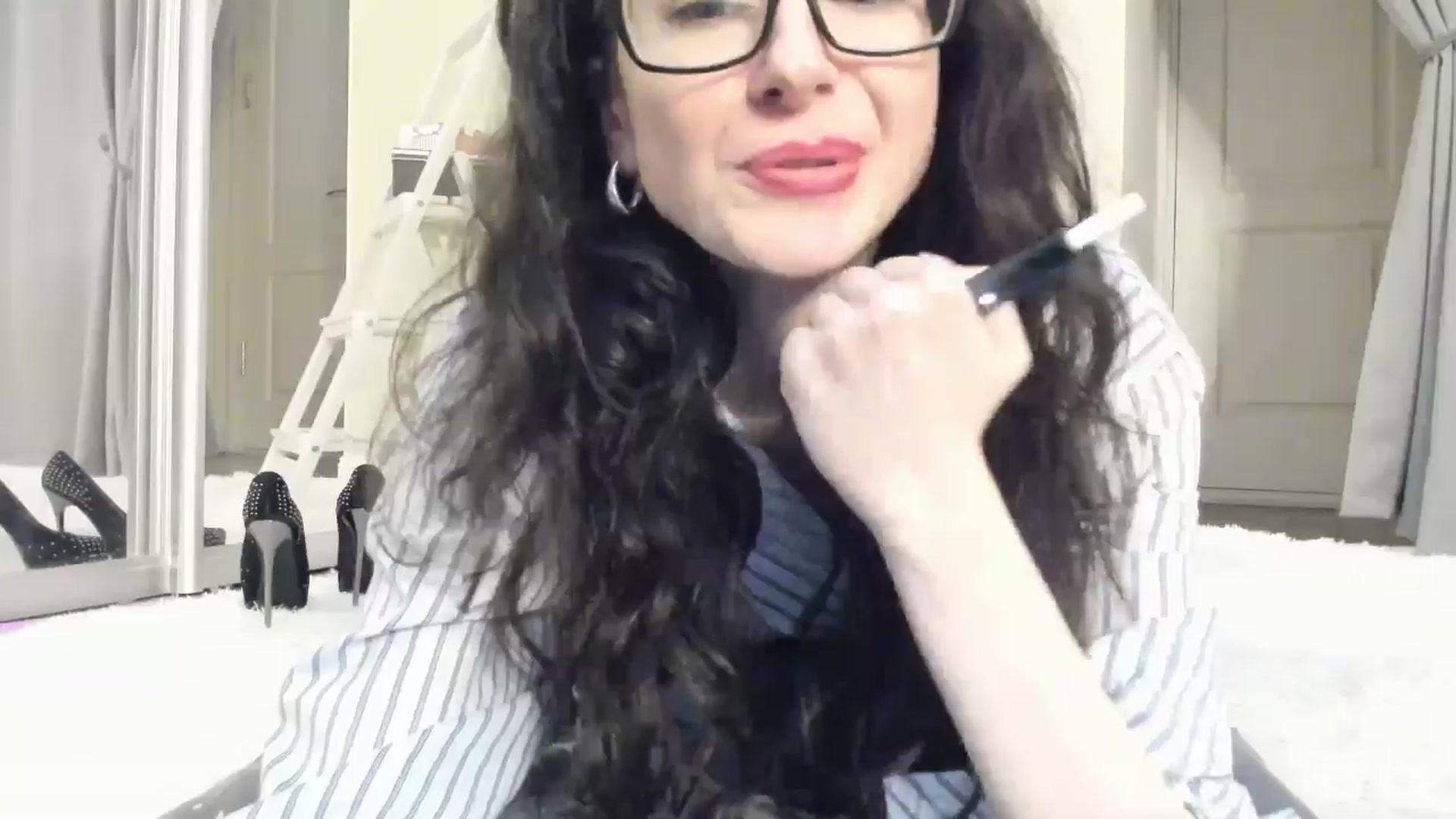Gallery image thumbnail from Baby_Jewel's myfreecams stream on, 11/09/2025, 17:03 image 9 of 20