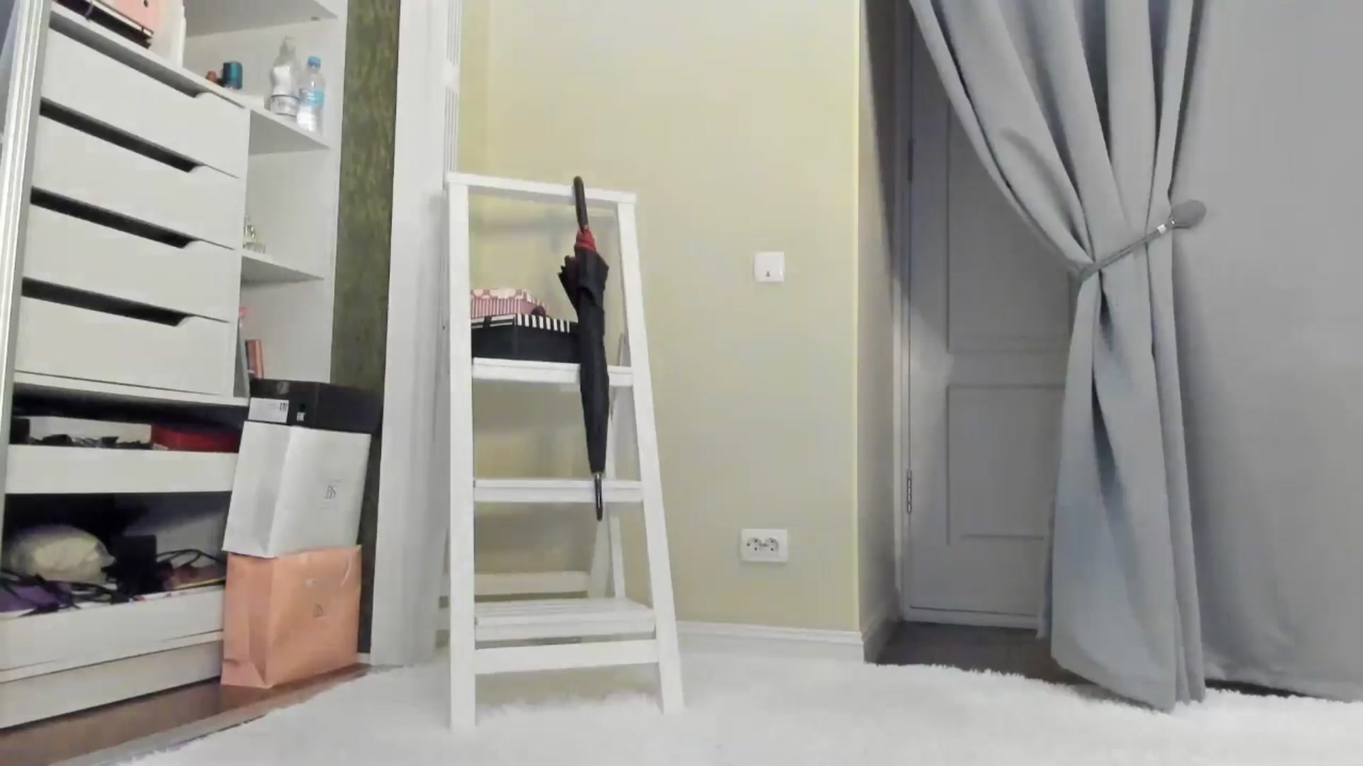 Gallery image thumbnail from Baby_Jewel's myfreecams stream on, 11/14/2025, 11:46 image 3 of 20