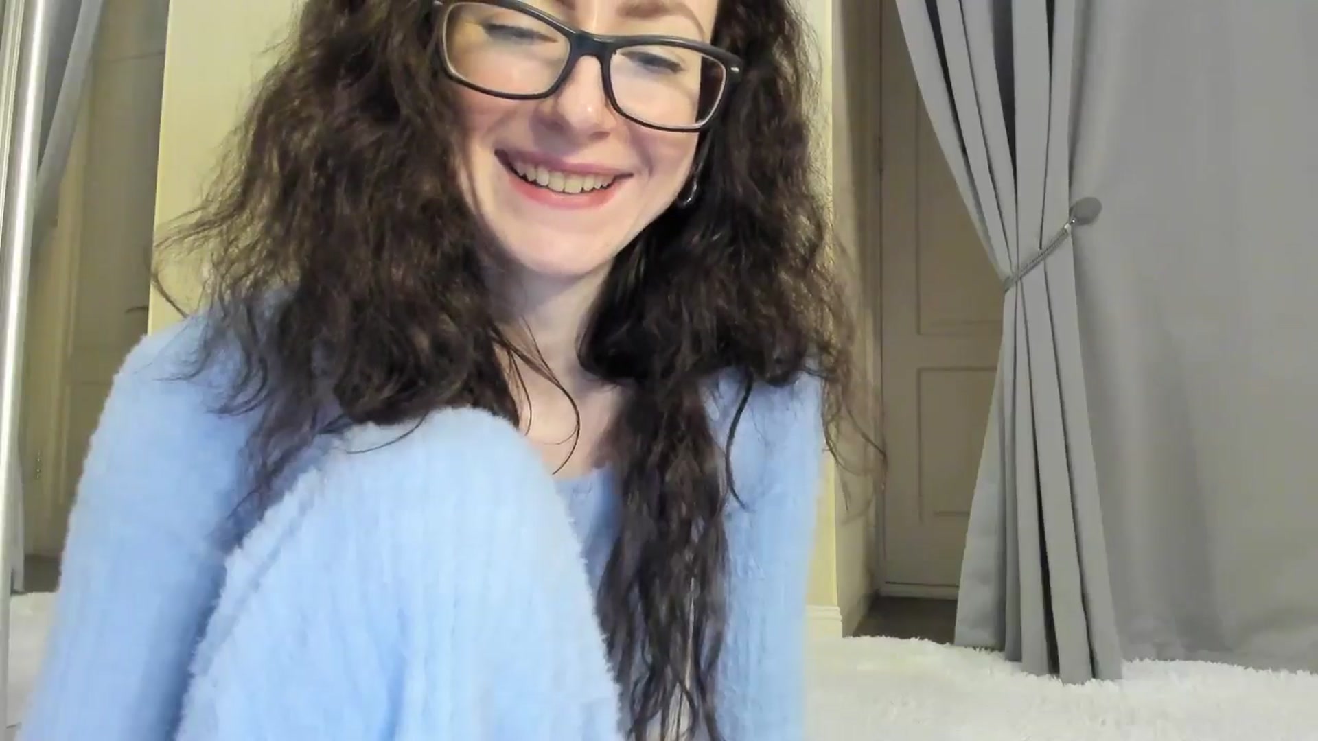 Gallery image thumbnail from Baby_Jewel's myfreecams stream on, 11/19/2025, 17:05 image 14 of 20