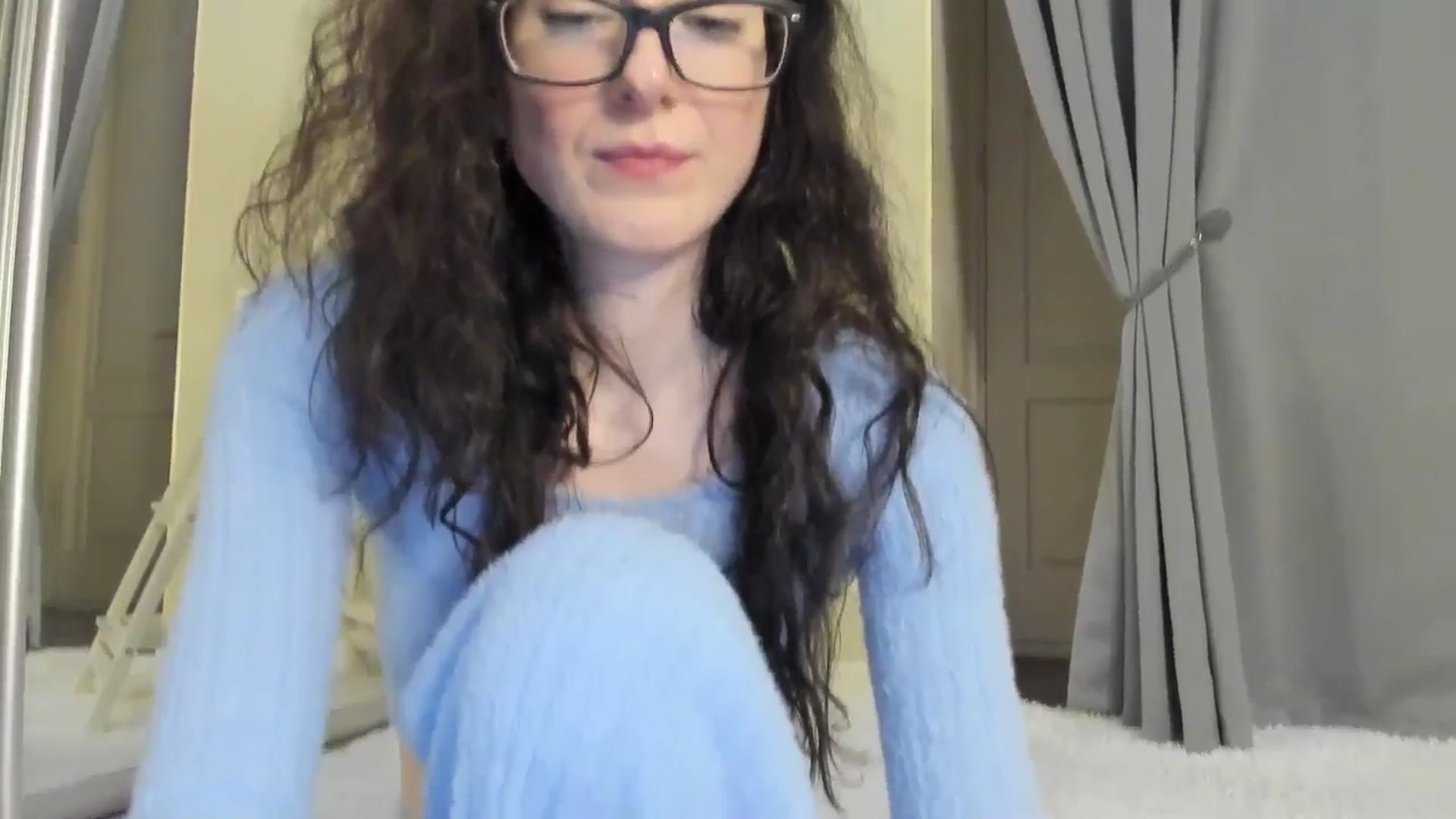Gallery image thumbnail from Baby_Jewel's myfreecams stream on, 11/19/2025, 17:05 image 9 of 20