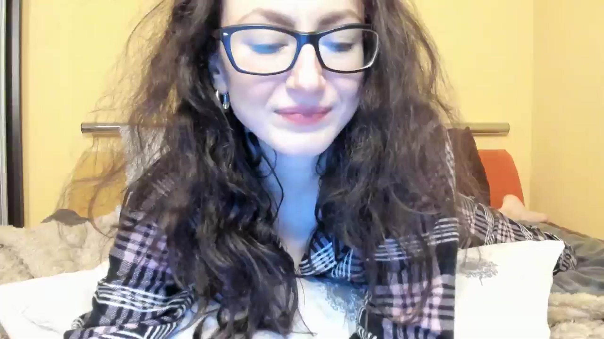 Gallery image thumbnail from Baby_Jewel's myfreecams stream on, 11/26/2025, 14:08 image 18 of 20
