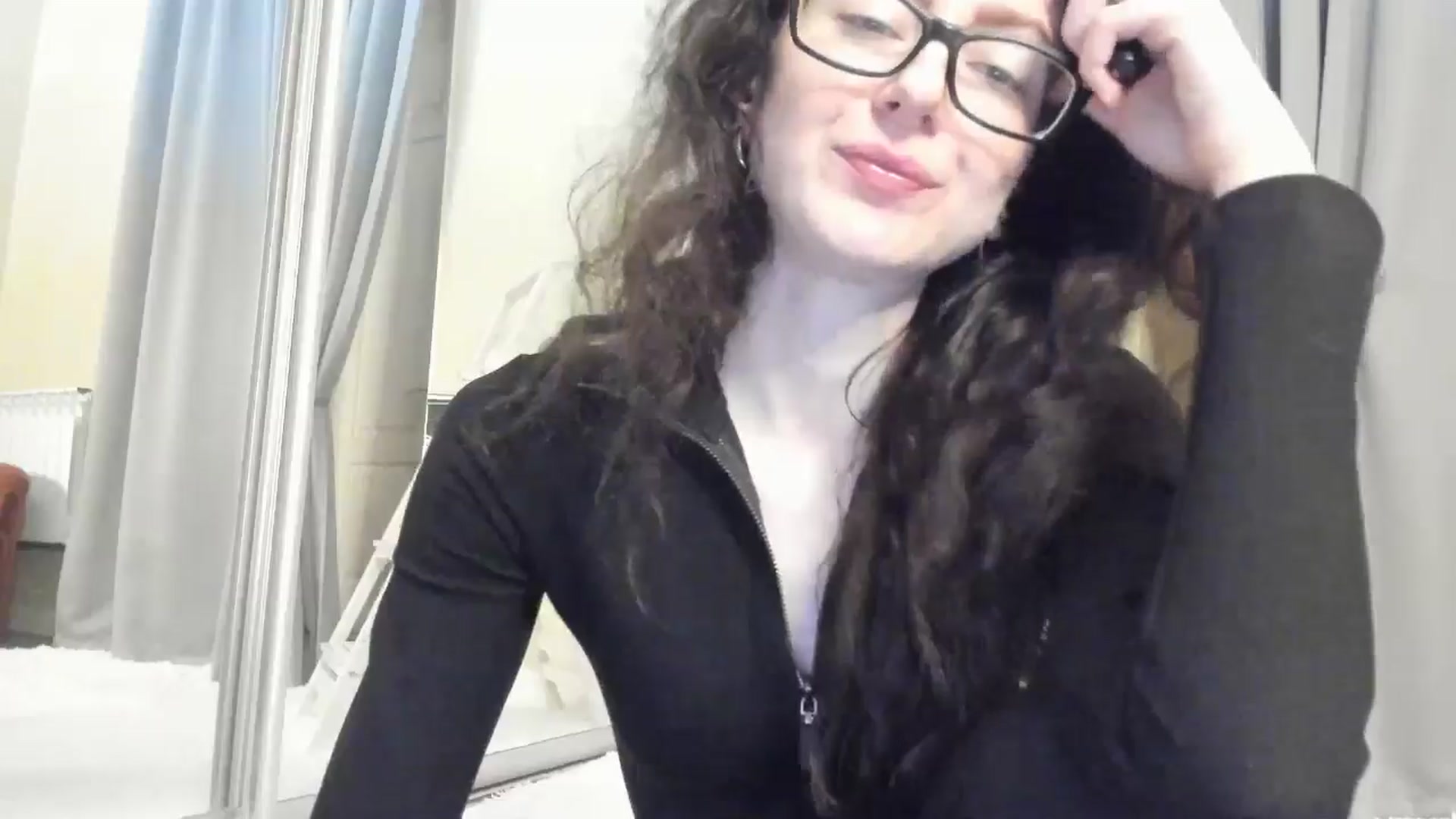 Gallery image thumbnail from Baby_Jewel's myfreecams stream on, 11/28/2025, 17:02 image 6 of 20