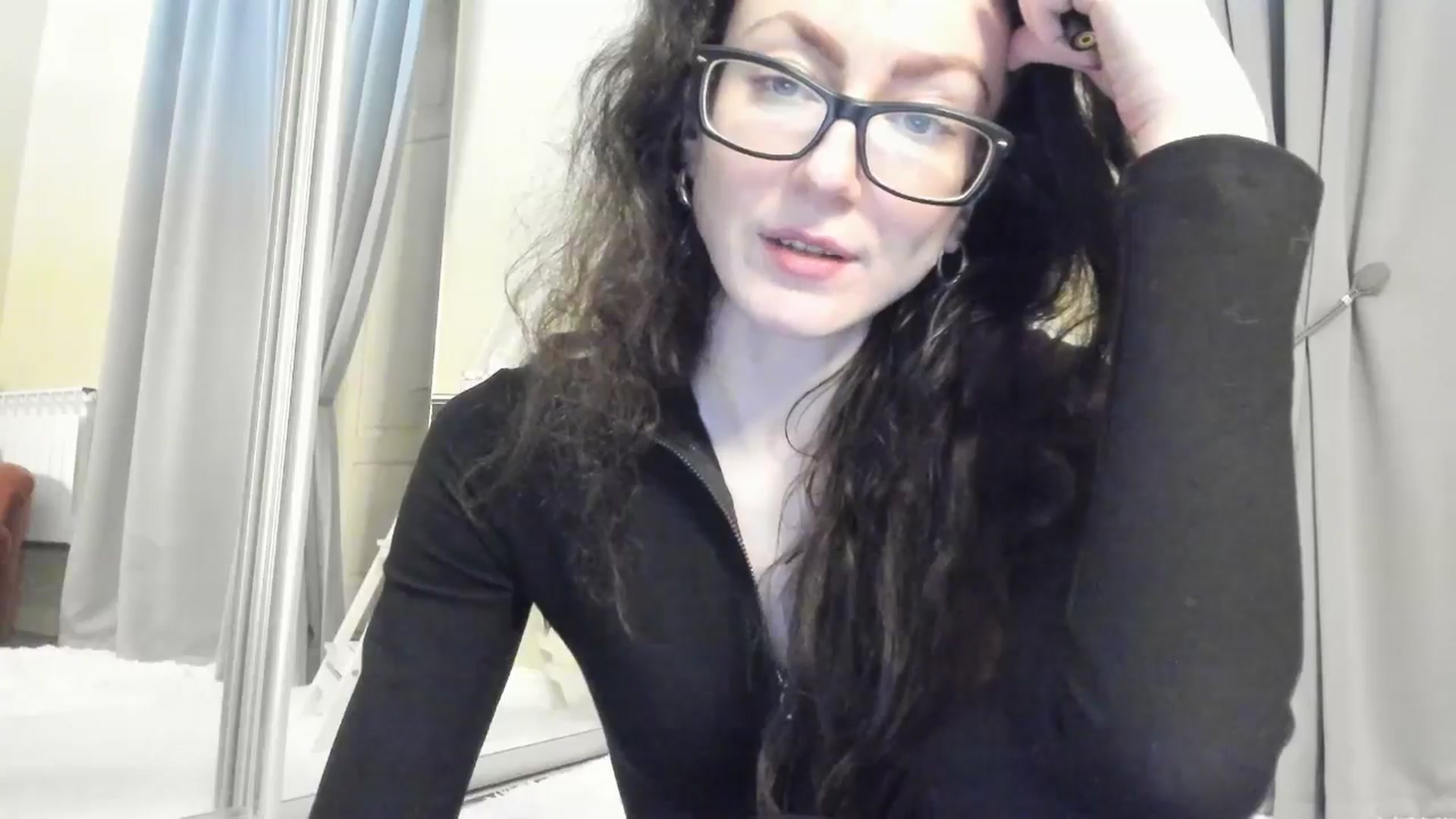 Gallery image thumbnail from Baby_Jewel's myfreecams stream on, 11/28/2025, 17:02 image 9 of 20