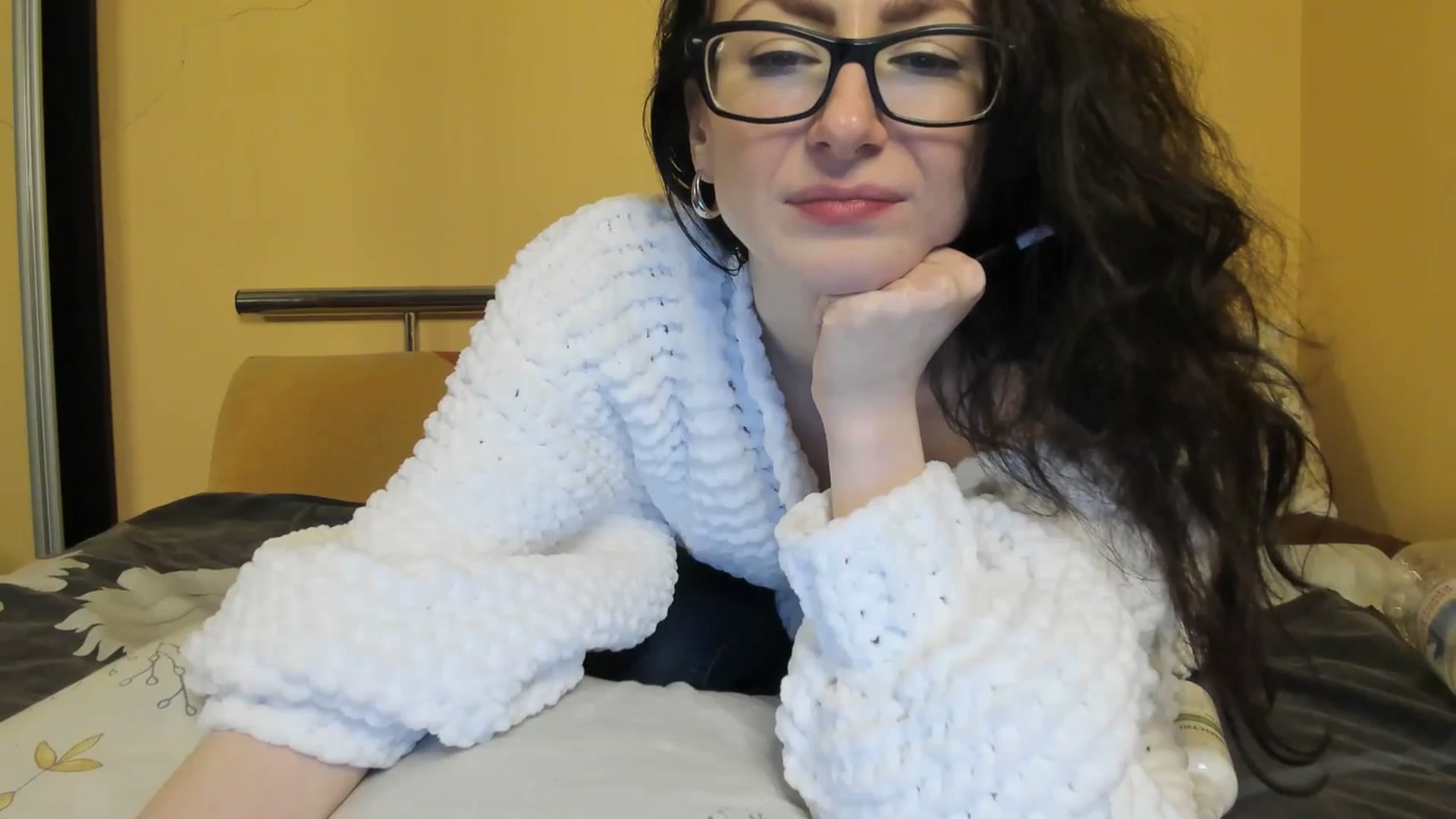 Gallery image thumbnail from Baby_Jewel's myfreecams stream on, 12/02/2025, 14:11 image 13 of 20