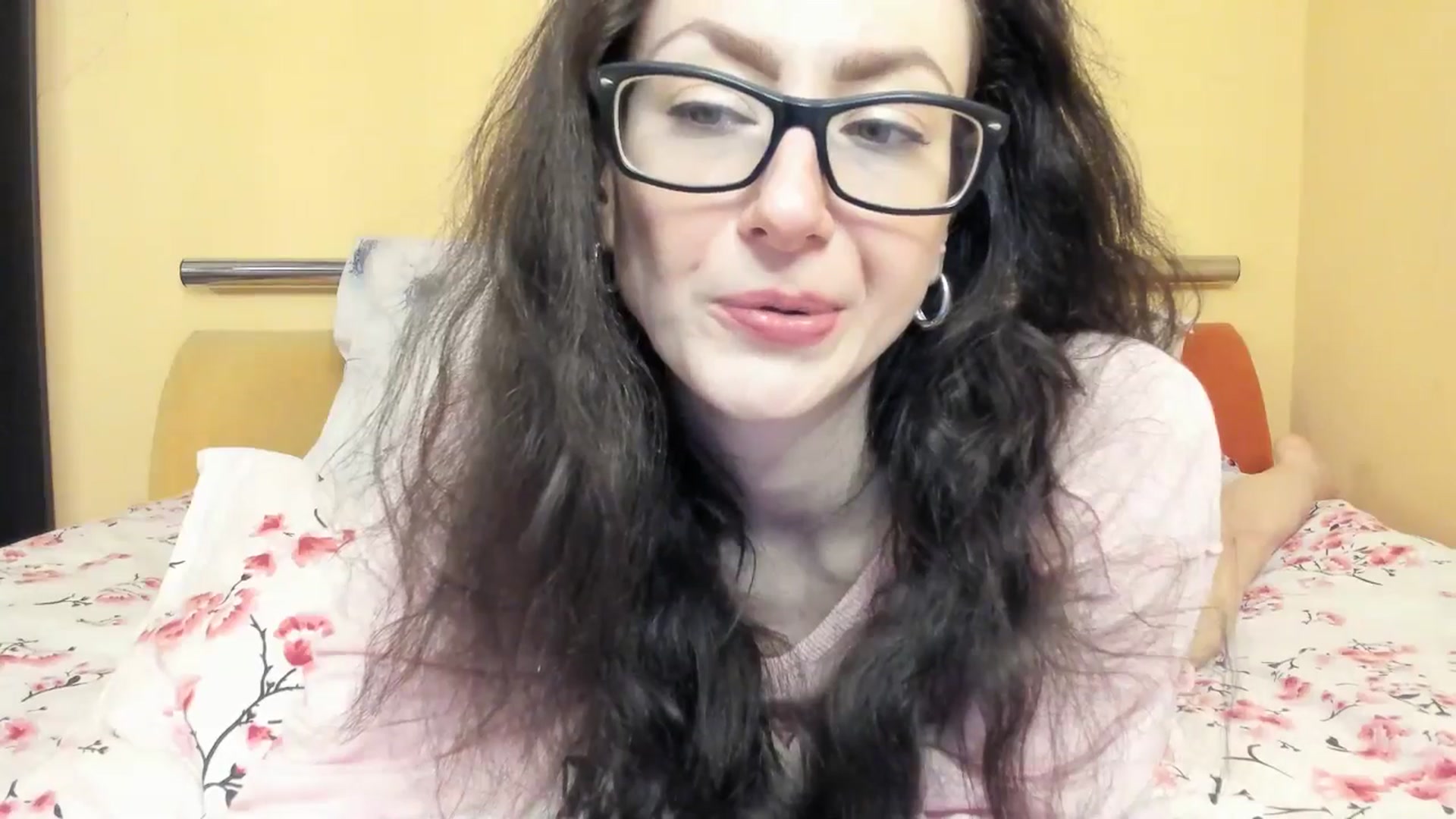 Gallery image thumbnail from Baby_Jewel's myfreecams stream on, 12/04/2025, 12:03 image 12 of 20
