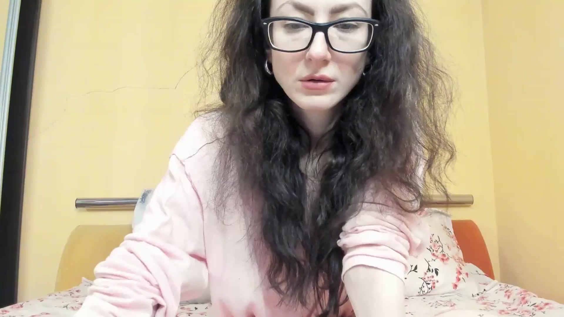 Gallery image thumbnail from Baby_Jewel's myfreecams stream on, 12/04/2025, 12:03 image 8 of 20