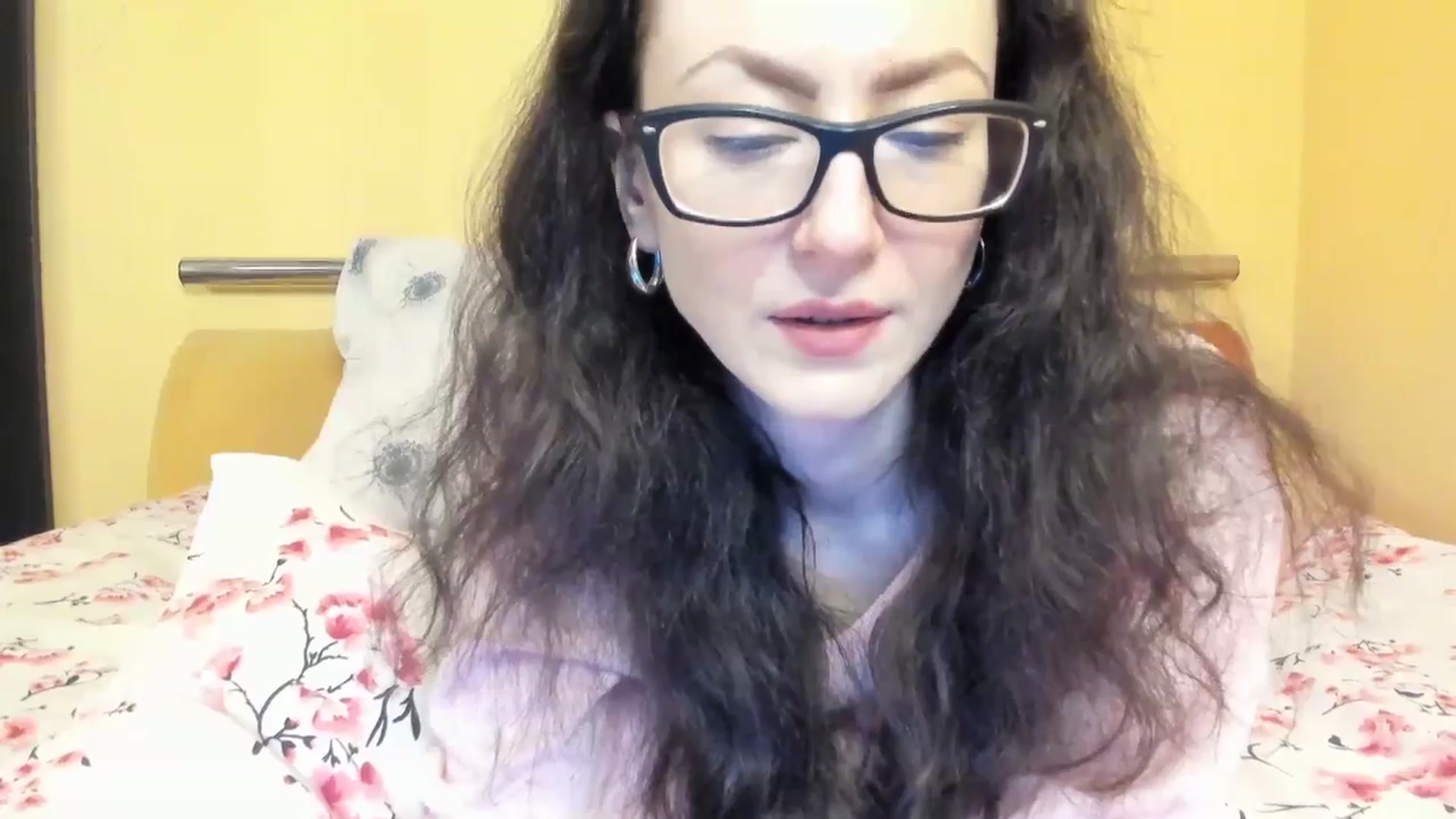 Gallery image thumbnail from Baby_Jewel's myfreecams stream on, 12/04/2025, 12:03 image 11 of 20