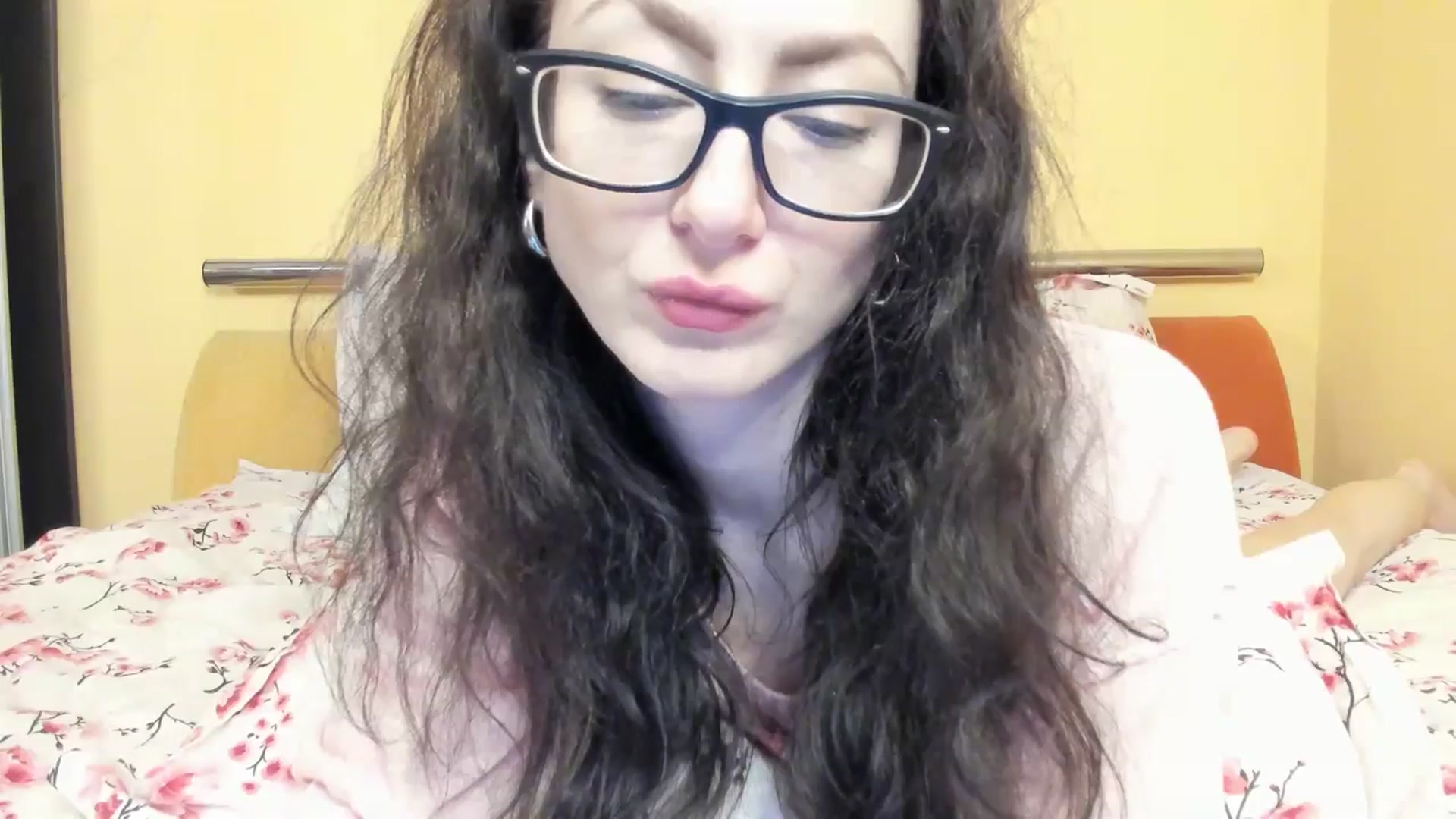 Gallery image thumbnail from Baby_Jewel's myfreecams stream on, 12/04/2025, 17:14 image 12 of 20