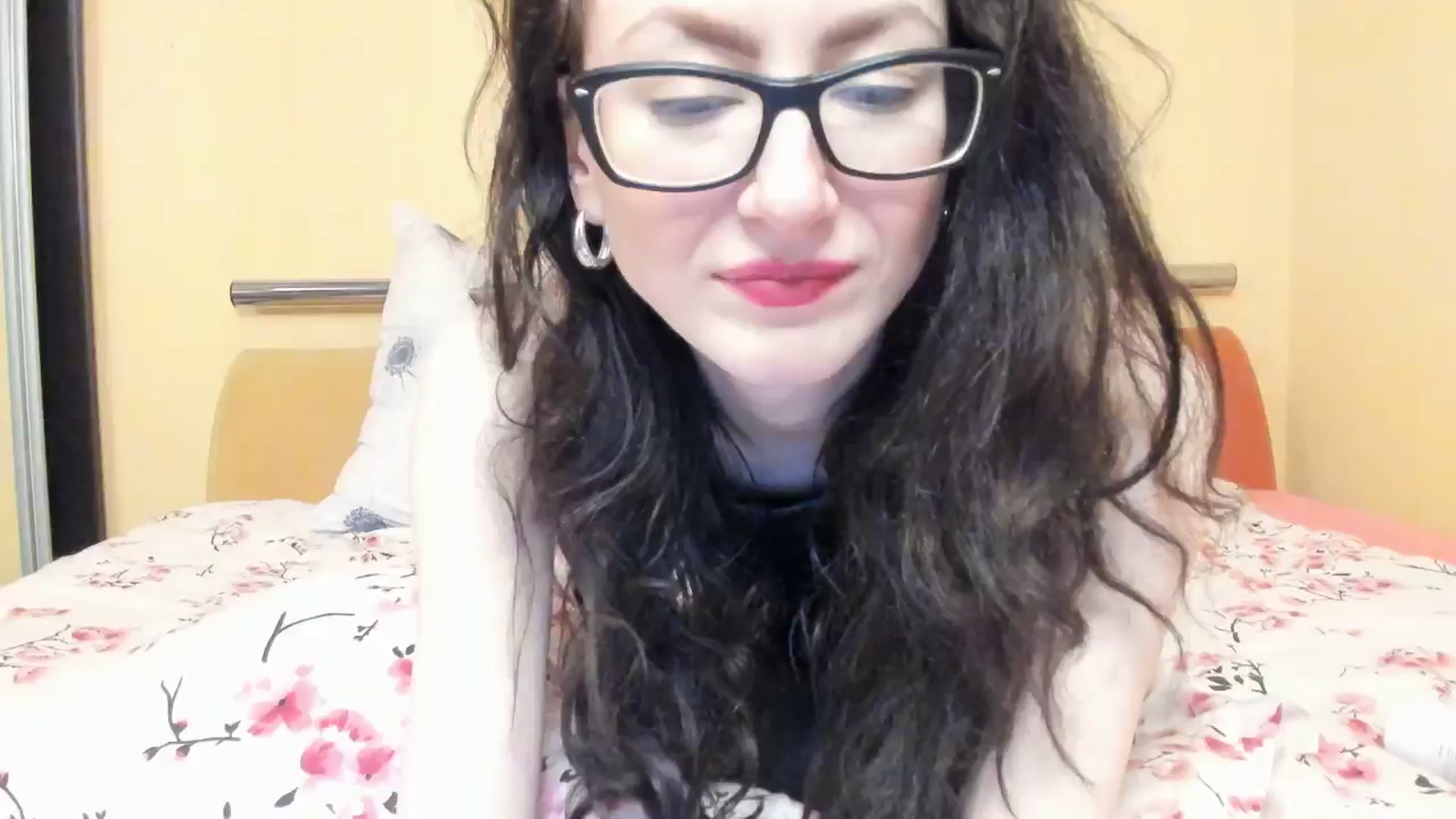 Gallery image thumbnail from Baby_Jewel's myfreecams stream on, 12/06/2025, 16:30 image 3 of 20