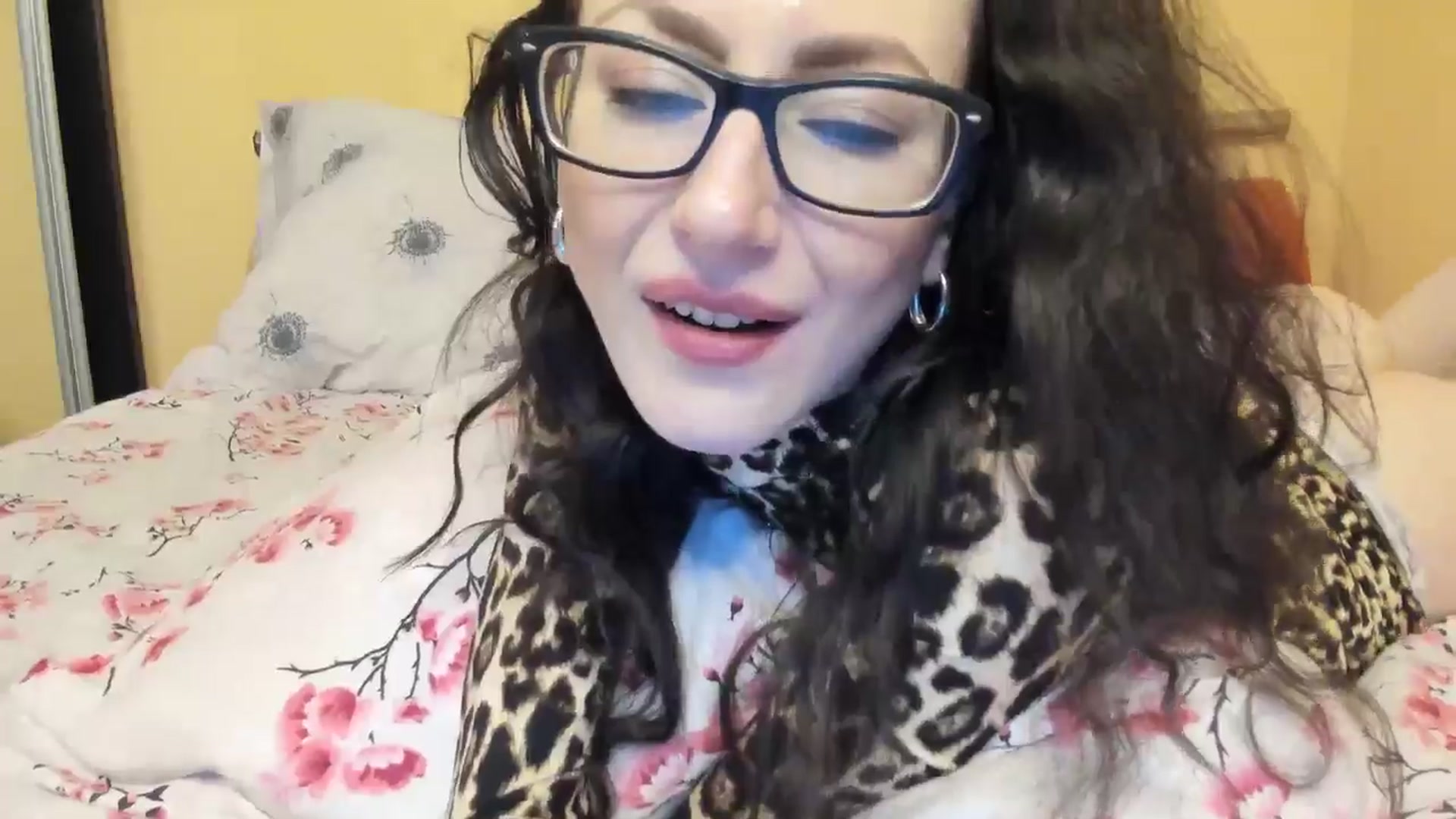 Gallery image thumbnail from Baby_Jewel's myfreecams stream on, 12/07/2025, 12:44 image 15 of 20