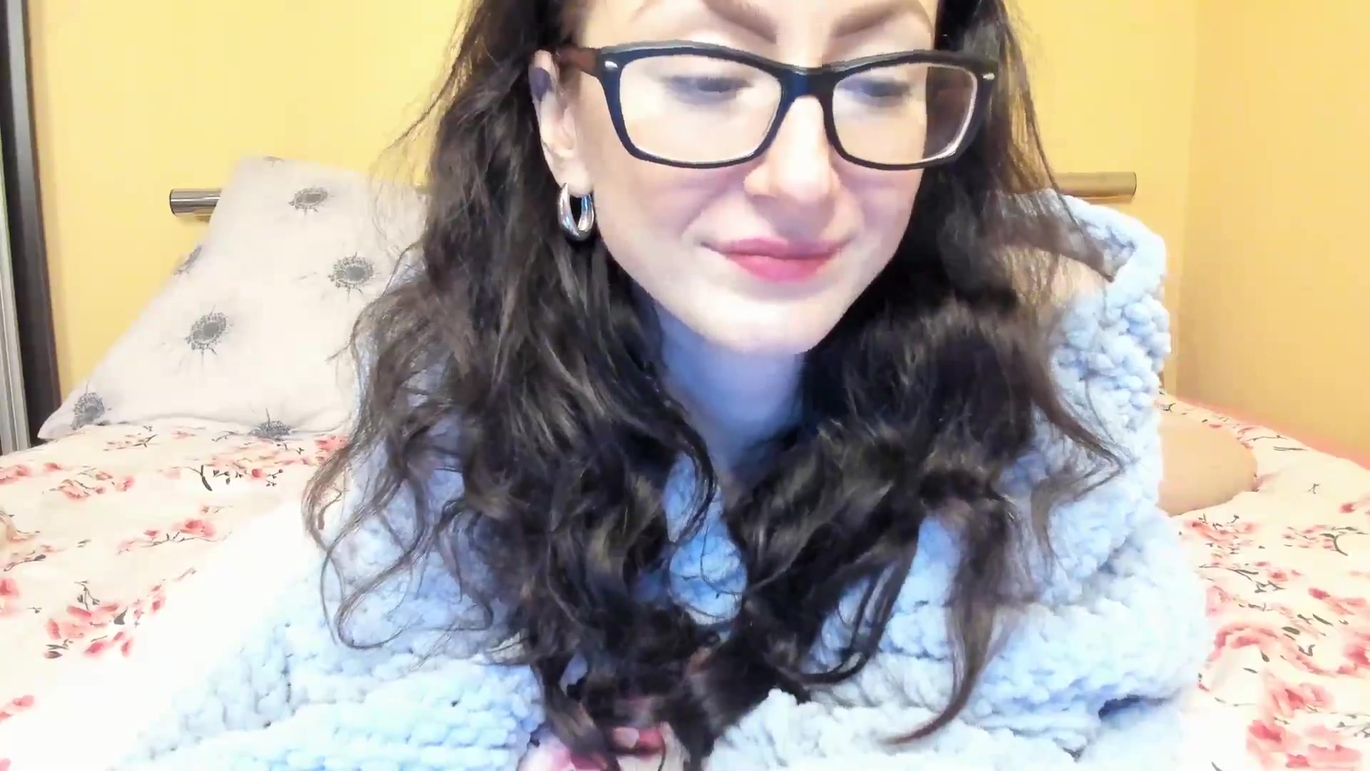 Gallery image thumbnail from Baby_Jewel's myfreecams stream on, 12/09/2025, 13:50 image 15 of 20