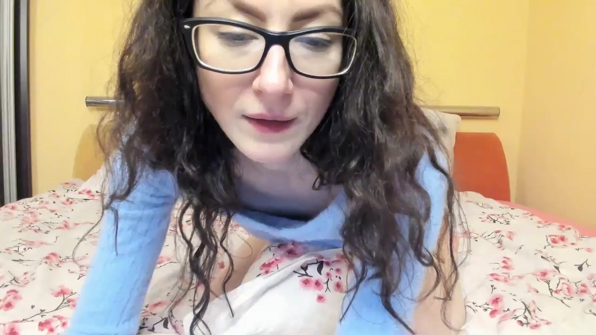 Gallery image thumbnail from Baby_Jewel's myfreecams stream on, 12/10/2025, 15:16 image 19 of 20