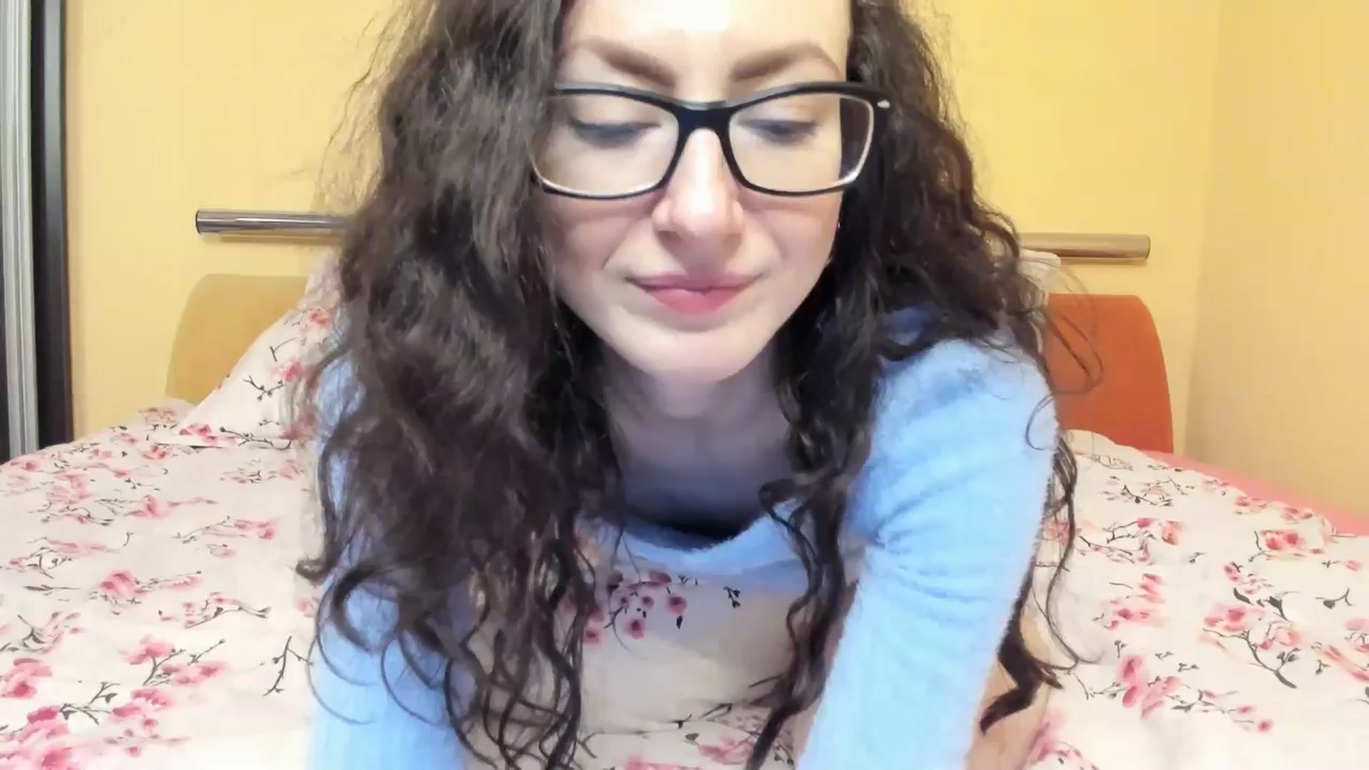 Gallery image thumbnail from Baby_Jewel's myfreecams stream on, 12/10/2025, 15:16 image 18 of 20