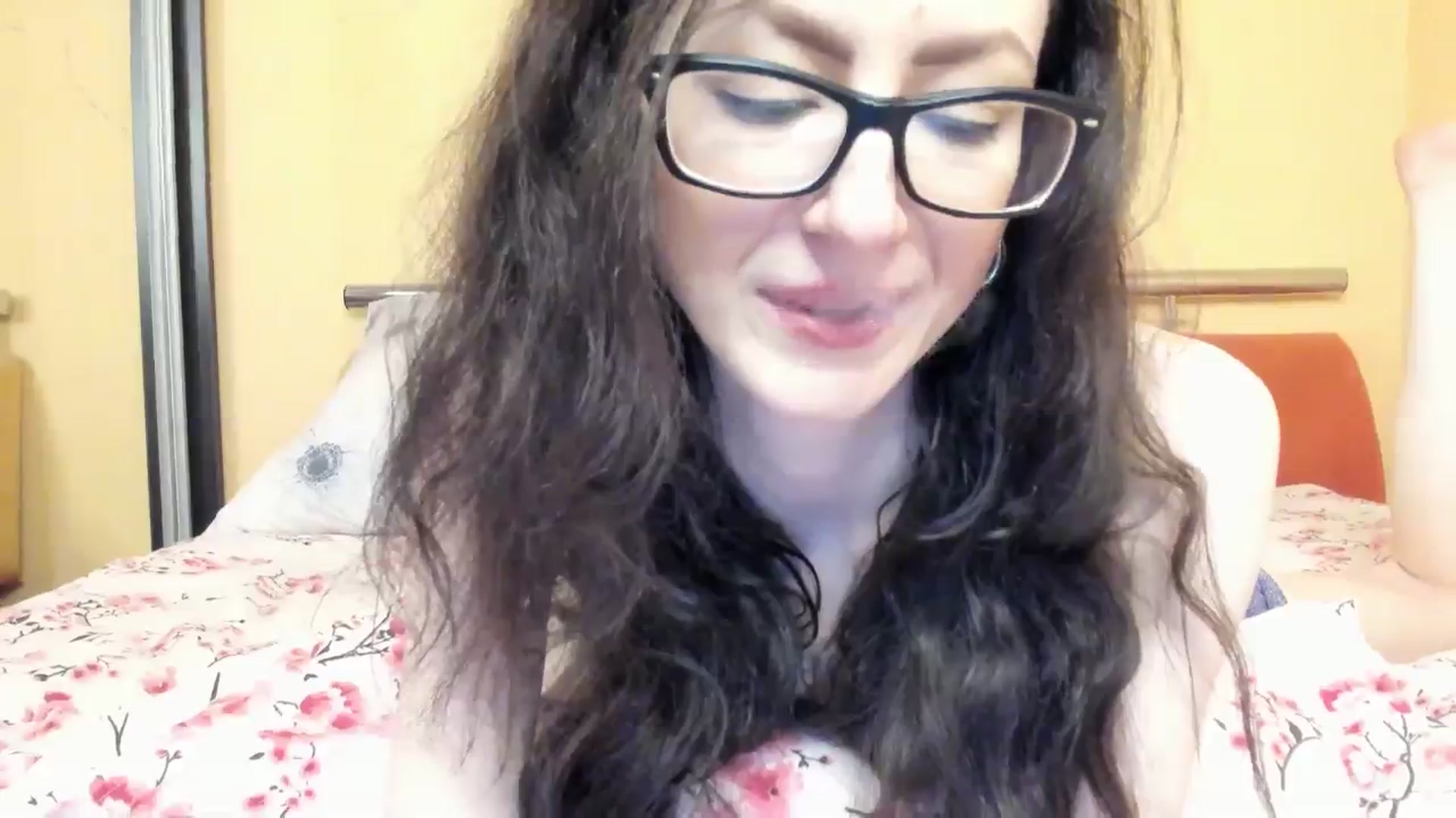 Gallery image thumbnail from Baby_Jewel's myfreecams stream on, 12/12/2025, 16:05 image 18 of 20
