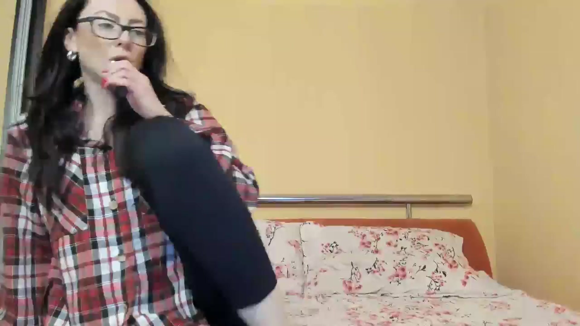 Gallery image thumbnail from Baby_Jewel's myfreecams stream on, 12/14/2025, 14:04 image 1 of 20