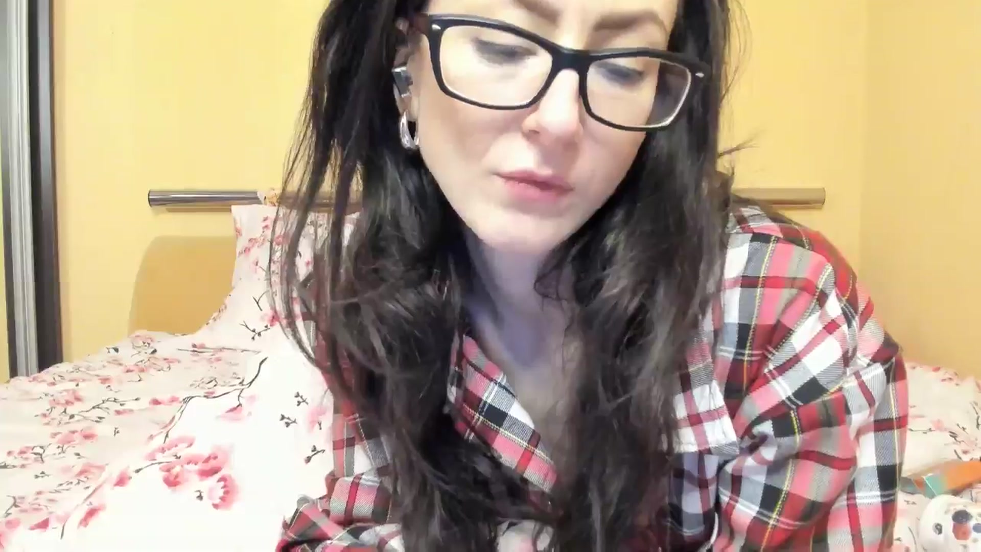 Gallery image thumbnail from Baby_Jewel's myfreecams stream on, 12/14/2025, 17:02 image 16 of 20