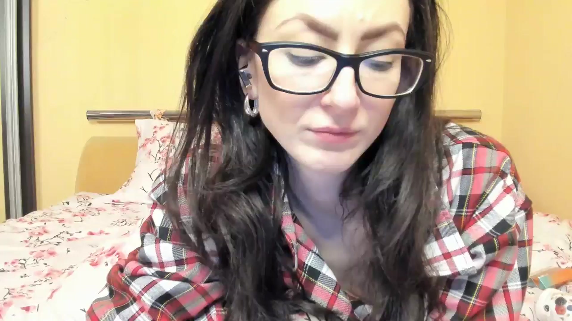 Gallery image thumbnail from Baby_Jewel's myfreecams stream on, 12/14/2025, 17:02 image 13 of 20