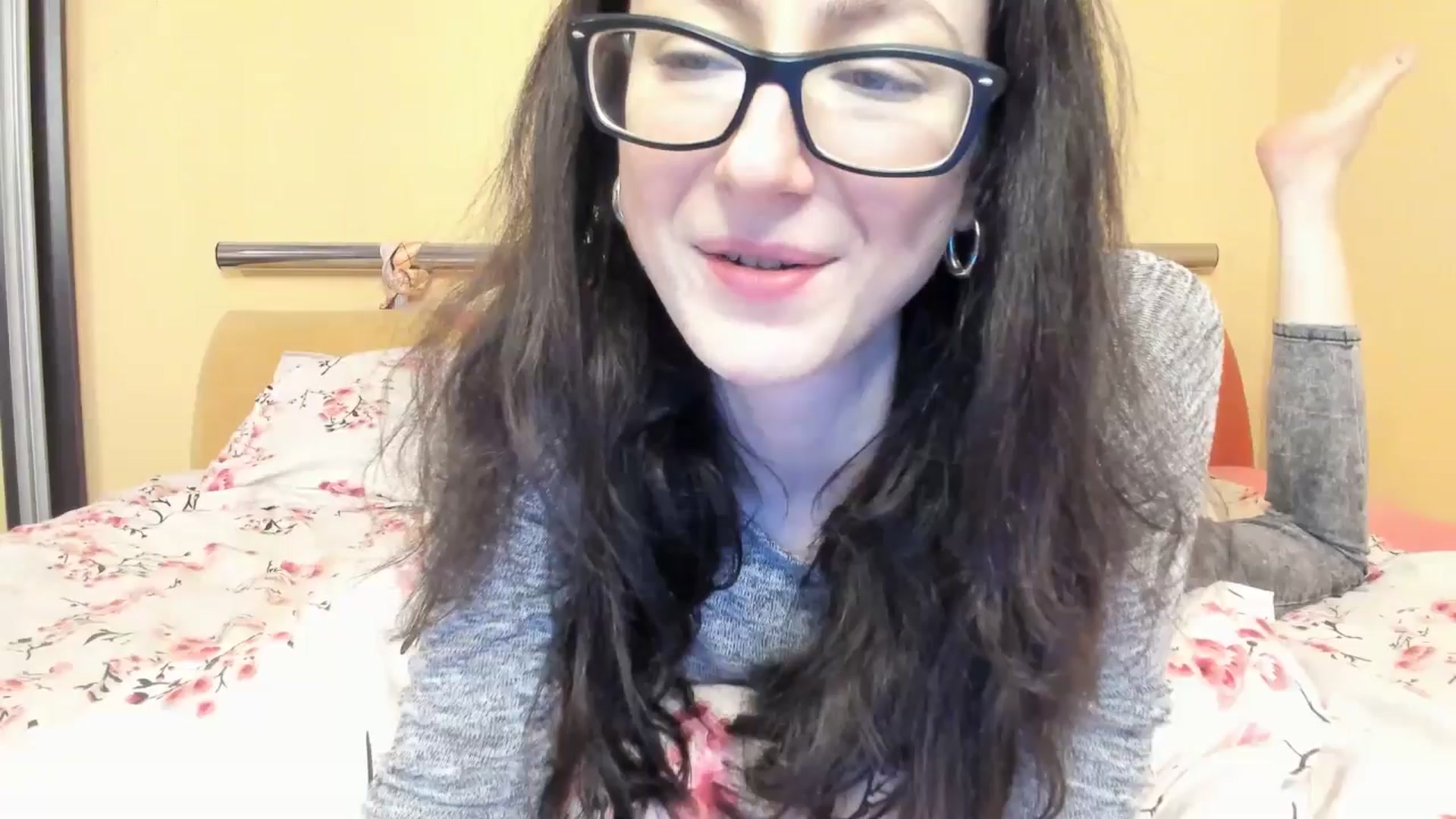 Gallery image thumbnail from Baby_Jewel's myfreecams stream on, 12/16/2025, 12:25 image 8 of 20