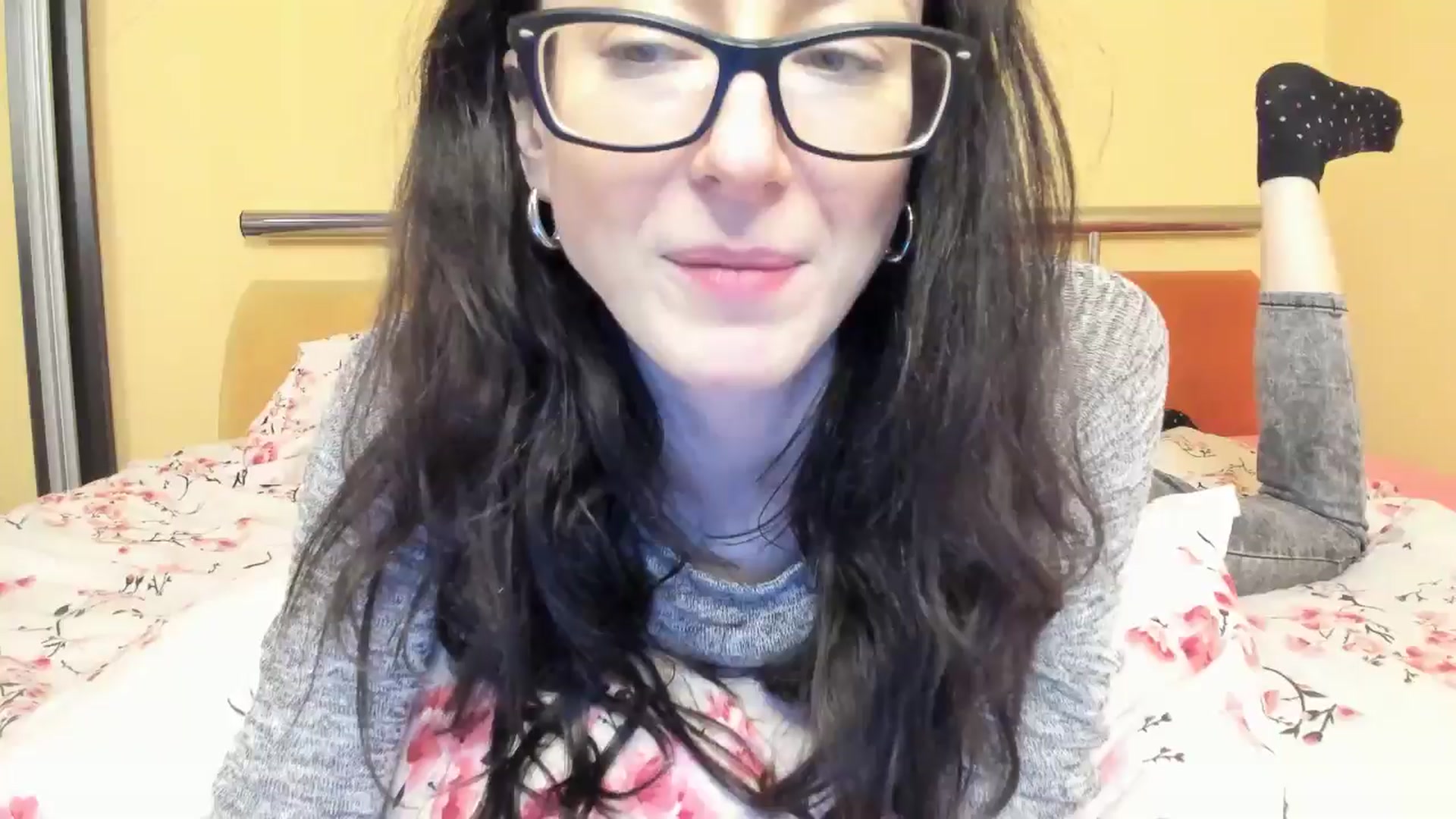 Gallery image thumbnail from Baby_Jewel's myfreecams stream on, 12/16/2025, 14:02 image 1 of 20