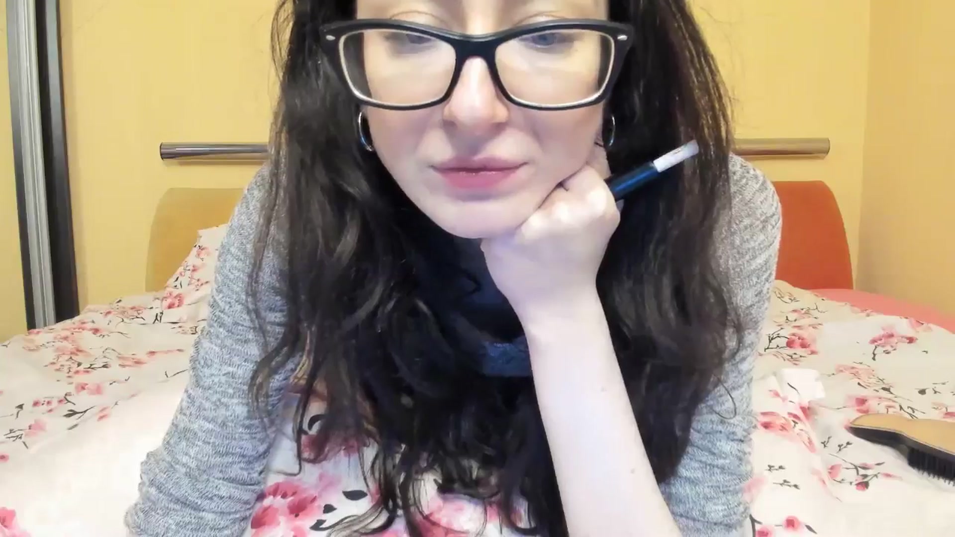 Gallery image thumbnail from Baby_Jewel's myfreecams stream on, 12/16/2025, 14:02 image 4 of 20