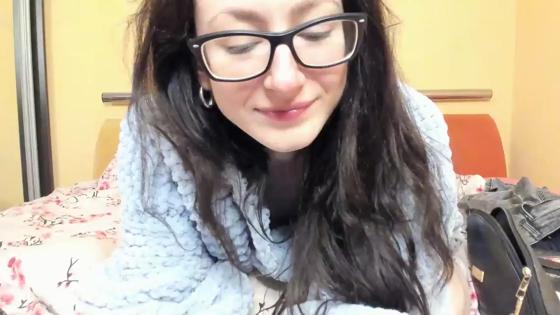 Gallery image thumbnail from Baby_Jewel's myfreecams stream on, 12/16/2025, 17:02 image 19 of 20