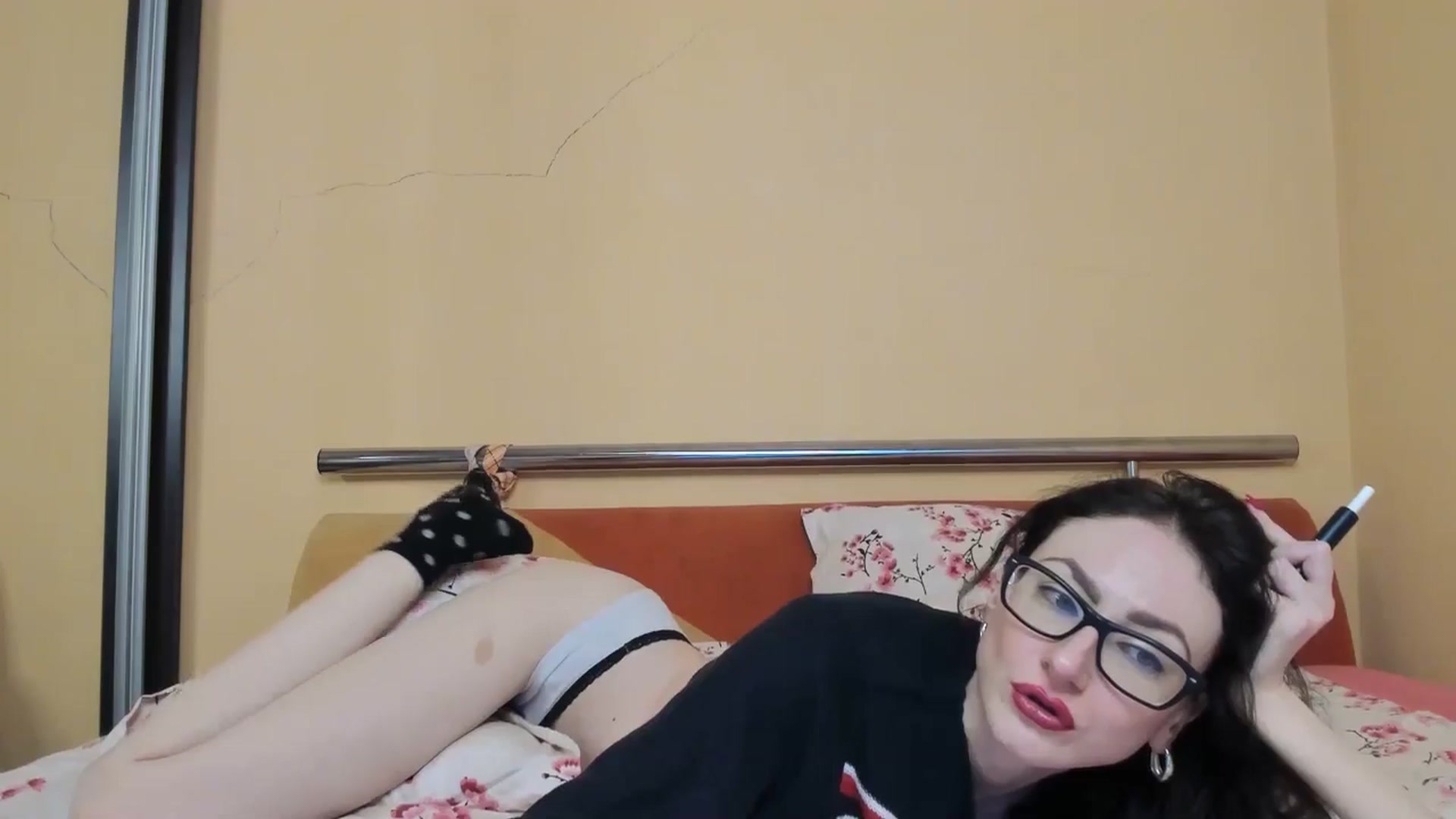 Gallery image thumbnail from Baby_Jewel's myfreecams stream on, 12/17/2025, 12:09 image 10 of 20