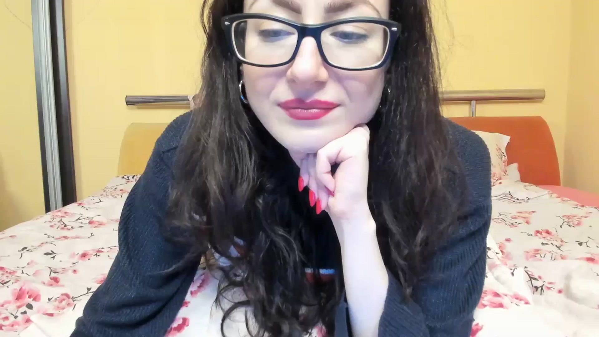 Gallery image thumbnail from Baby_Jewel's myfreecams stream on, 12/17/2025, 14:03 image 14 of 20
