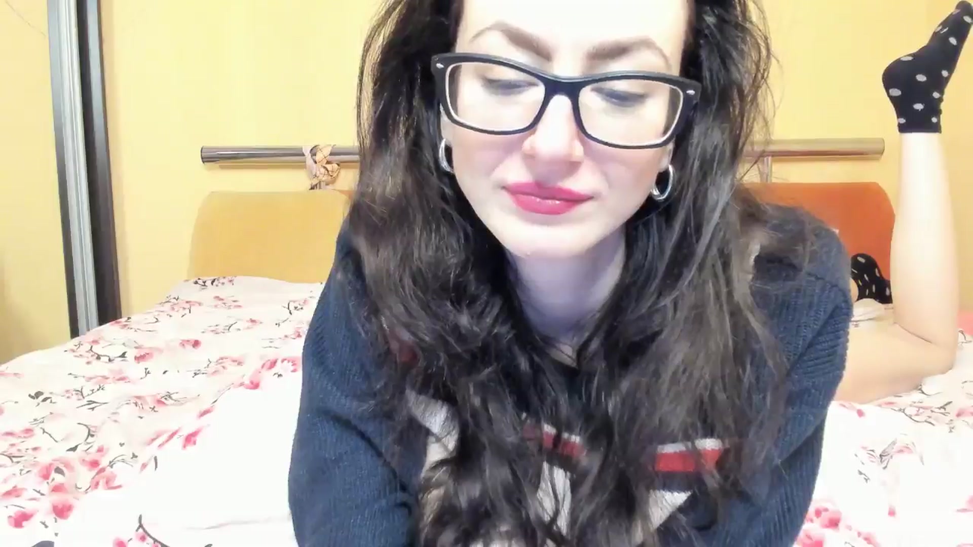 Gallery image thumbnail from Baby_Jewel's myfreecams stream on, 12/17/2025, 16:46 image 13 of 20