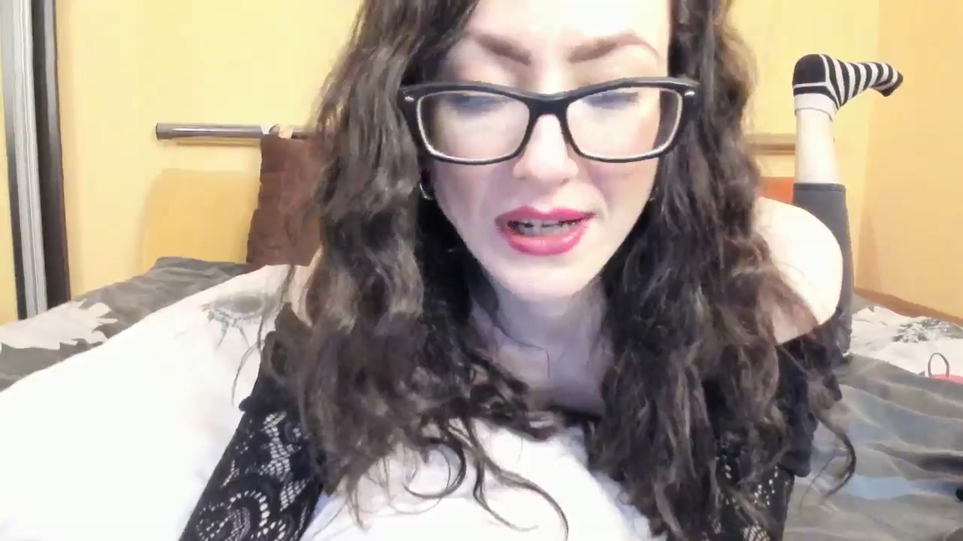 Gallery image thumbnail from Baby_Jewel's myfreecams stream on, 12/23/2025, 16:21 image 14 of 20