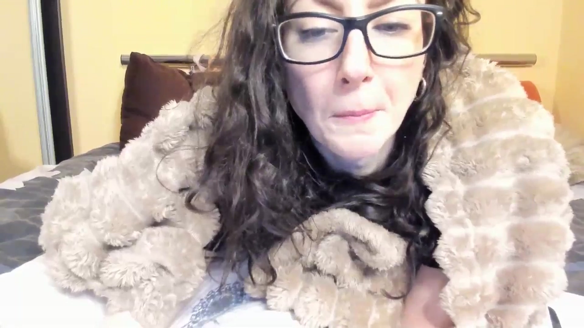 Gallery image thumbnail from Baby_Jewel's myfreecams stream on, 12/26/2025, 16:17 image 16 of 20