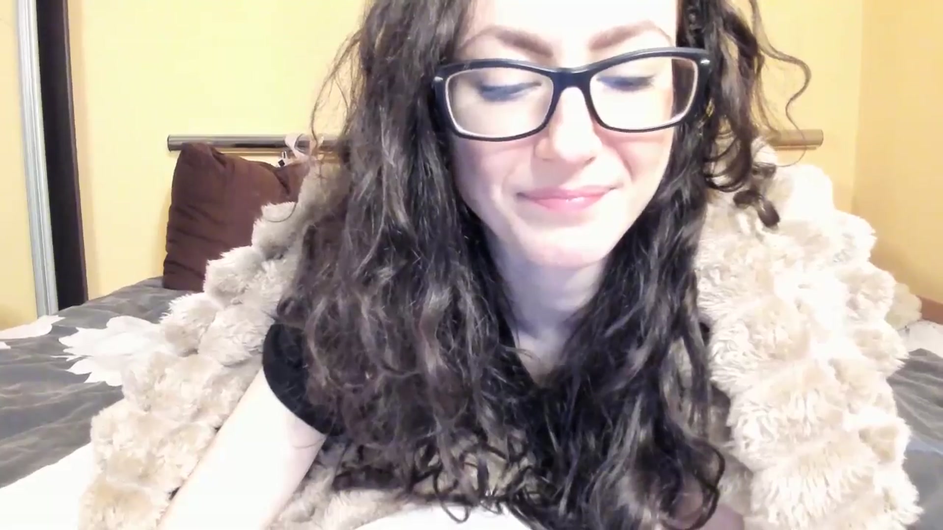 Gallery image thumbnail from Baby_Jewel's myfreecams stream on, 12/26/2025, 17:01 image 16 of 20
