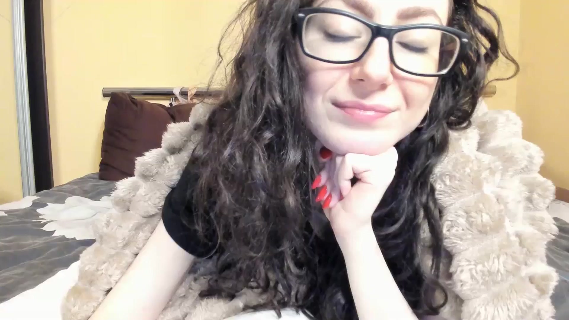 Gallery image thumbnail from Baby_Jewel's myfreecams stream on, 12/26/2025, 17:01 image 15 of 20