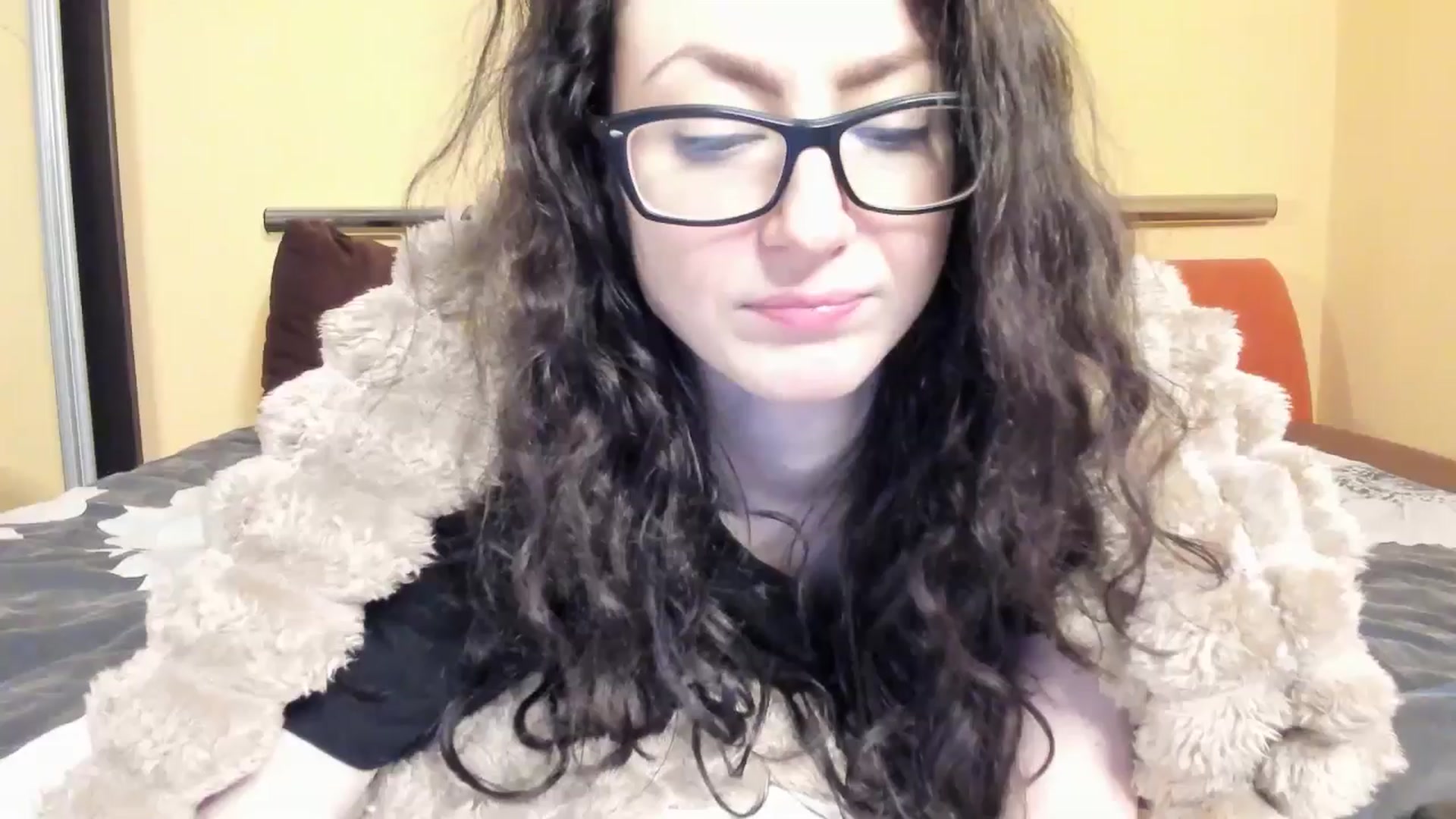 Gallery image thumbnail from Baby_Jewel's myfreecams stream on, 12/26/2025, 17:01 image 2 of 20