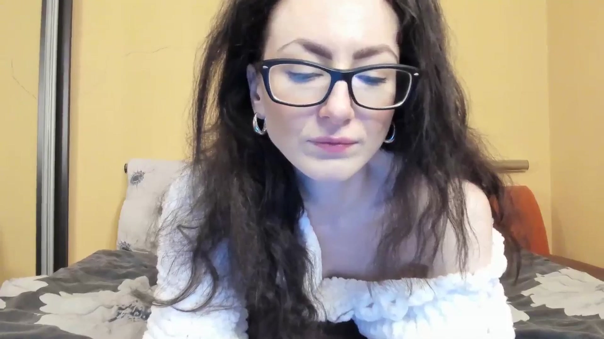 Gallery image thumbnail from Baby_Jewel's myfreecams stream on, 12/27/2025, 12:12 image 2 of 20