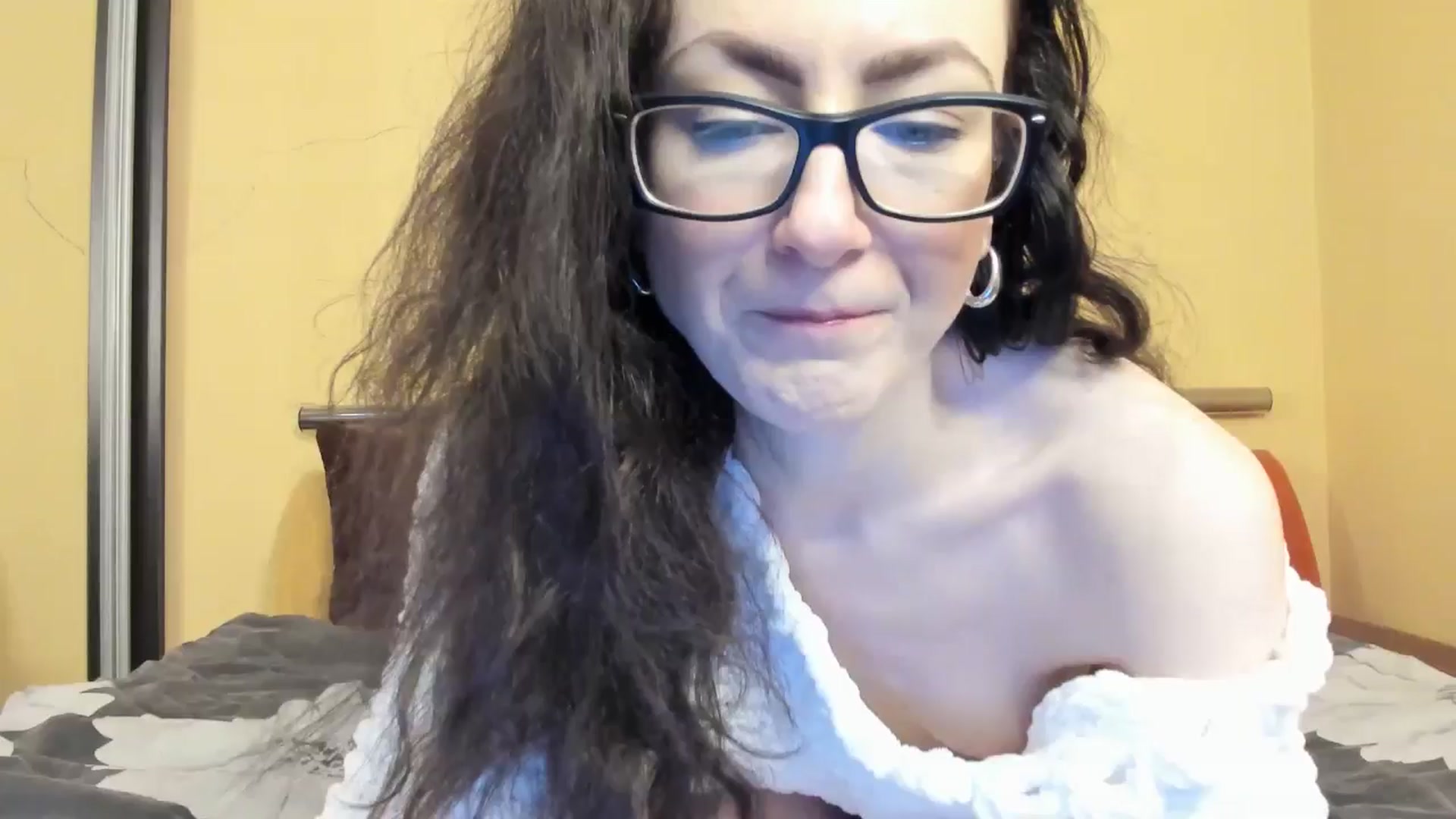 Gallery image thumbnail from Baby_Jewel's myfreecams stream on, 12/27/2025, 12:12 image 1 of 20