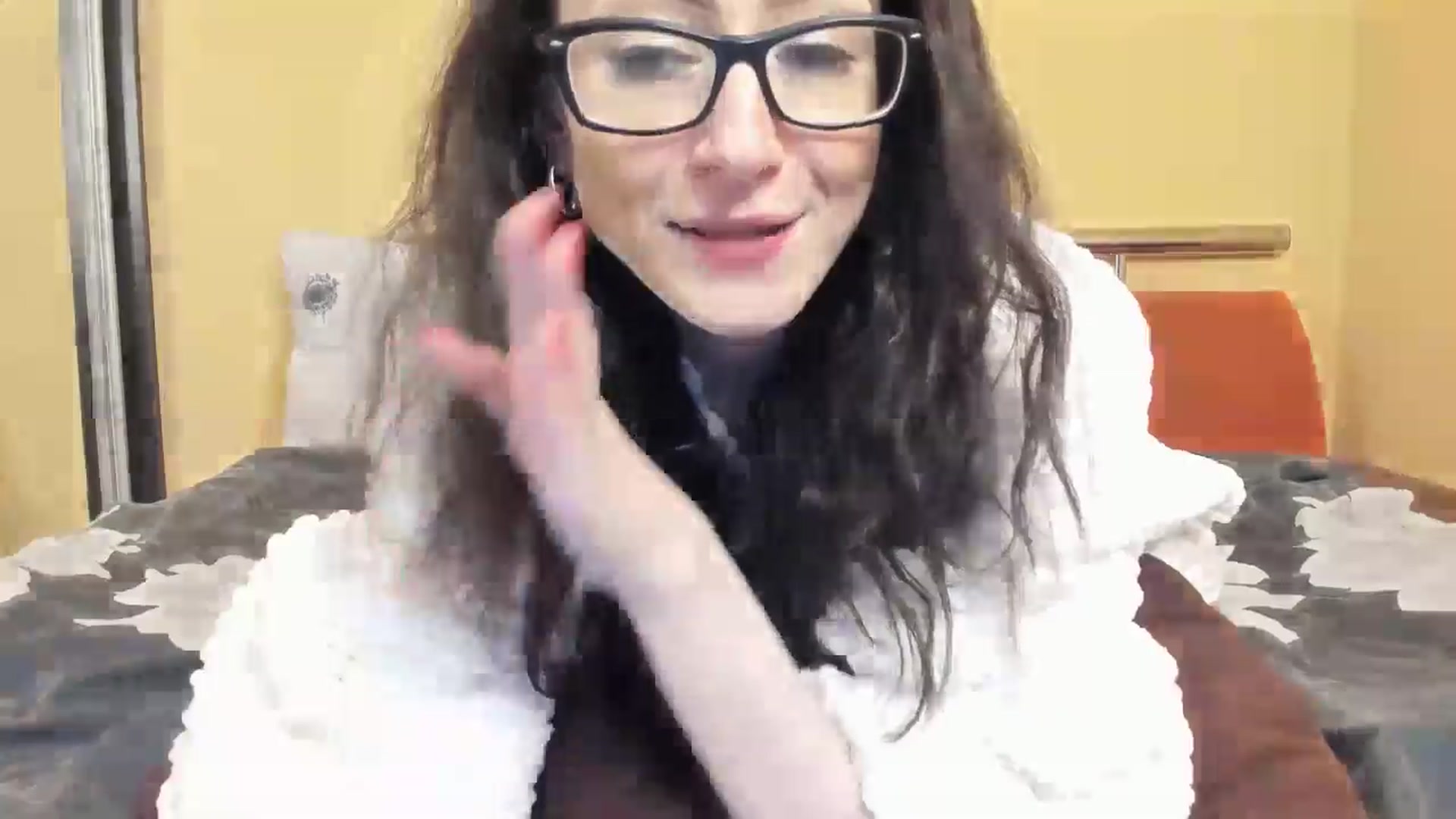 Gallery image thumbnail from Baby_Jewel's myfreecams stream on, 12/27/2025, 17:03 image 12 of 20