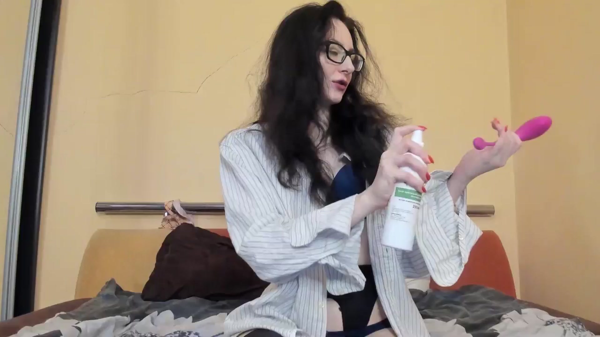 Gallery image thumbnail from Baby_Jewel's myfreecams stream on, 12/28/2025, 15:00 image 1 of 20