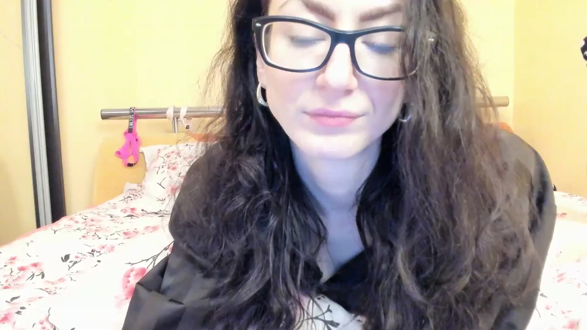 Gallery image thumbnail from Baby_Jewel's myfreecams stream on, 01/08/2026, 17:01 image 9 of 20