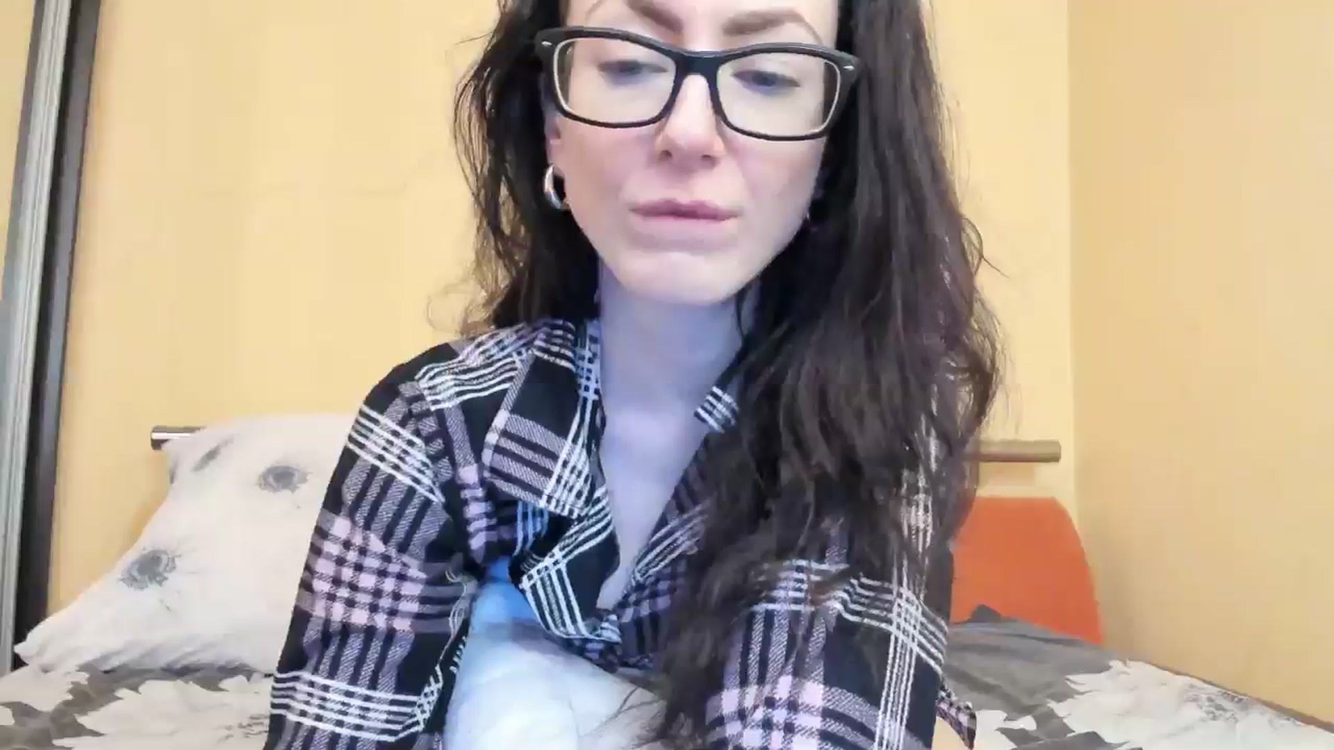 Gallery image thumbnail from Baby_Jewel's myfreecams stream on, 01/14/2026, 12:17 image 18 of 20