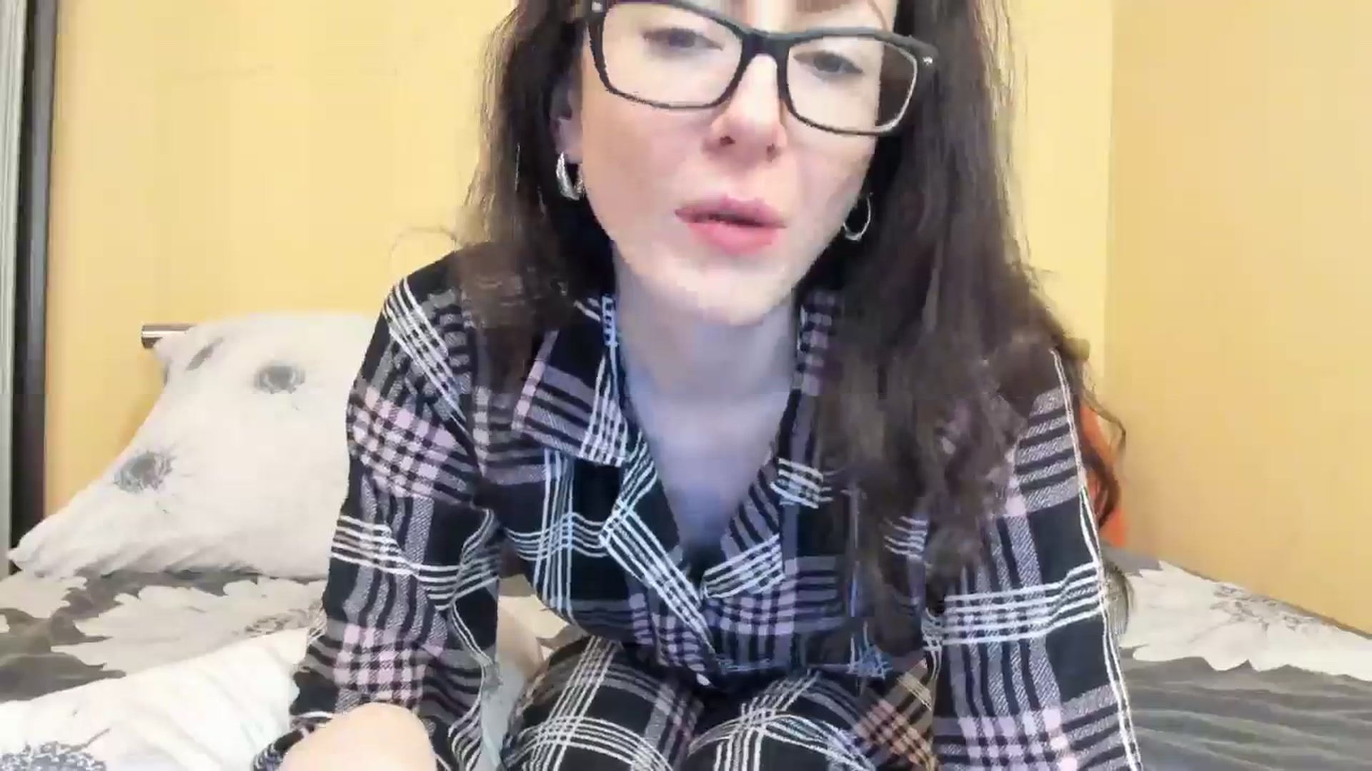 Gallery image thumbnail from Baby_Jewel's myfreecams stream on, 01/14/2026, 12:39 image 17 of 20