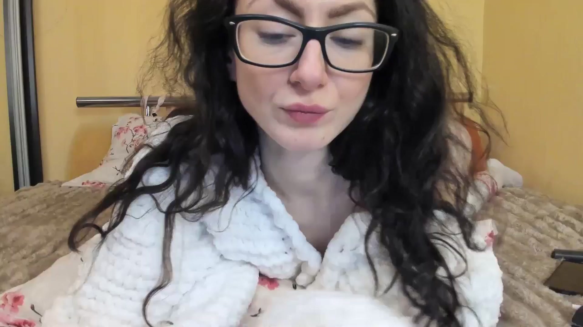 Gallery image thumbnail from Baby_Jewel's myfreecams stream on, 01/27/2026, 16:54 image 1 of 20