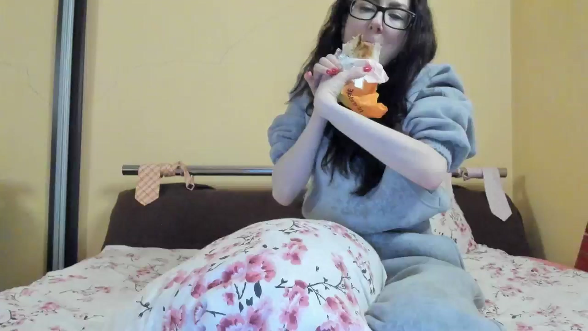 Gallery image thumbnail from Baby_Jewel's myfreecams stream on, 02/10/2026, 15:32 image 2 of 20