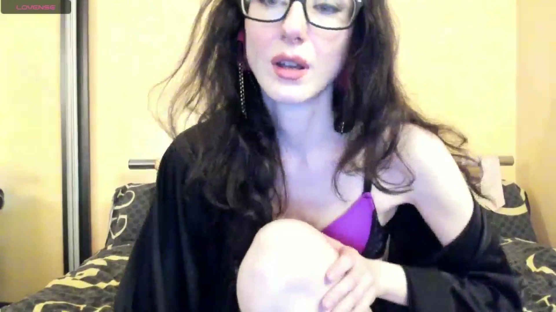 Gallery image thumbnail from Baby_Jewel's myfreecams stream on, 03/03/2026, 12:44 image 3 of 20